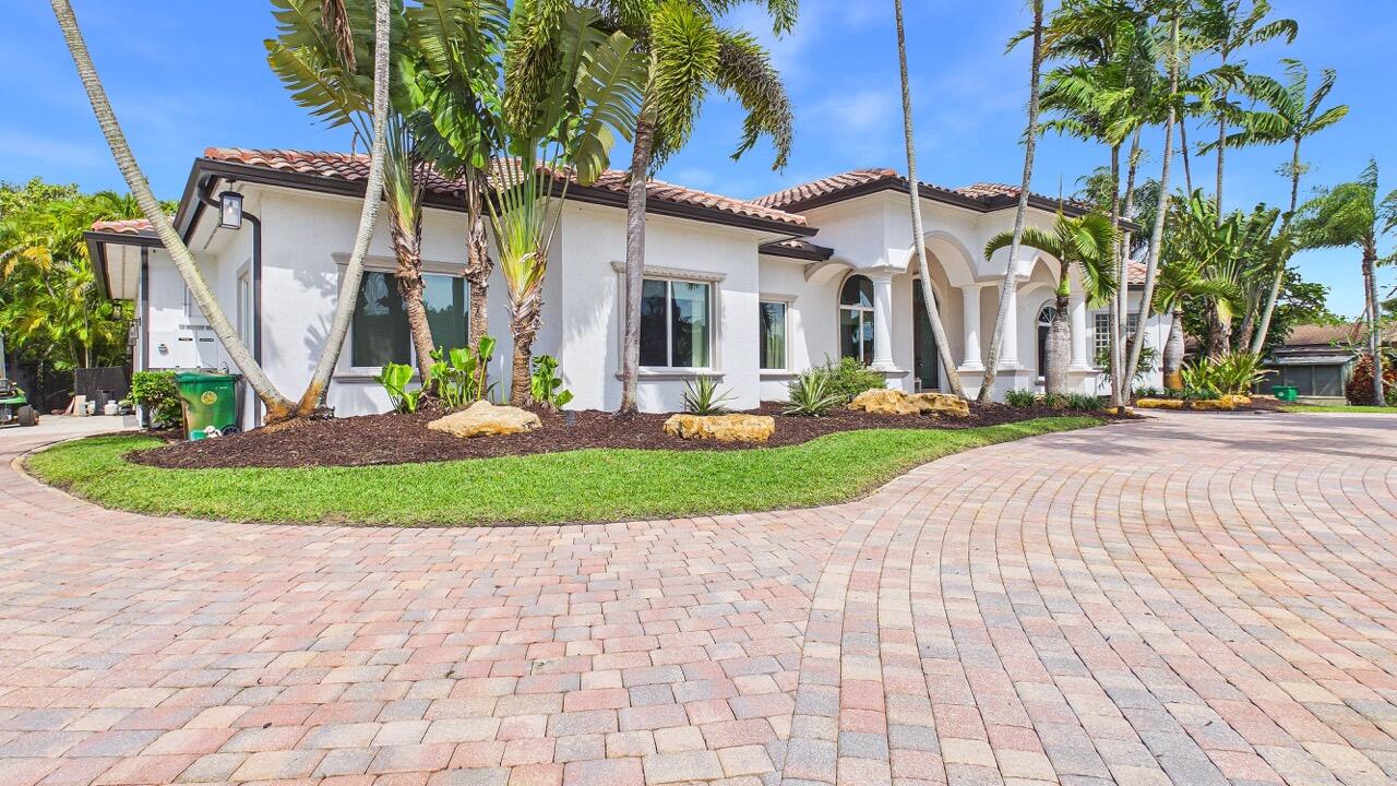 D & M ACRES - Residential