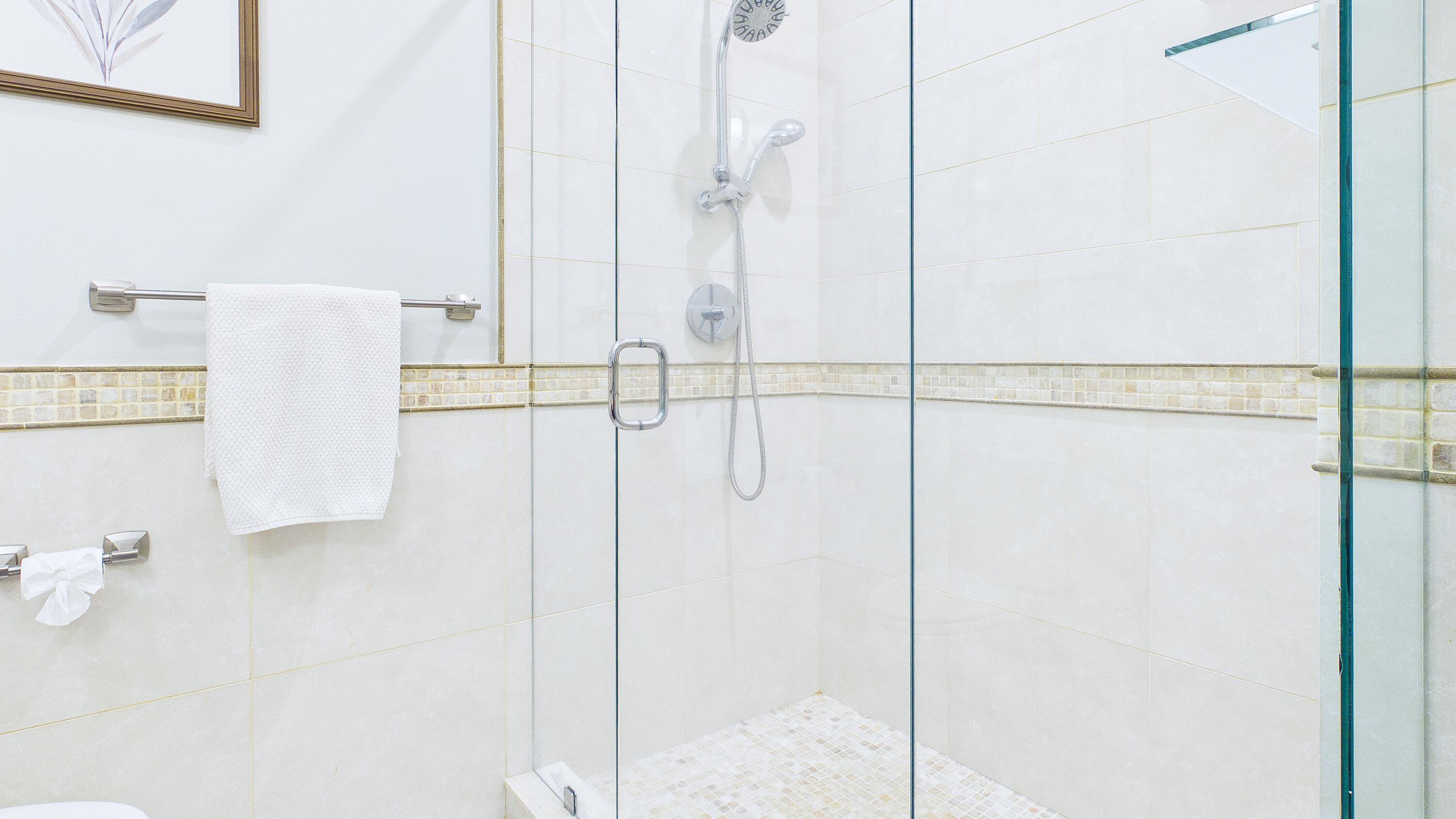 D & M ACRES - Residential