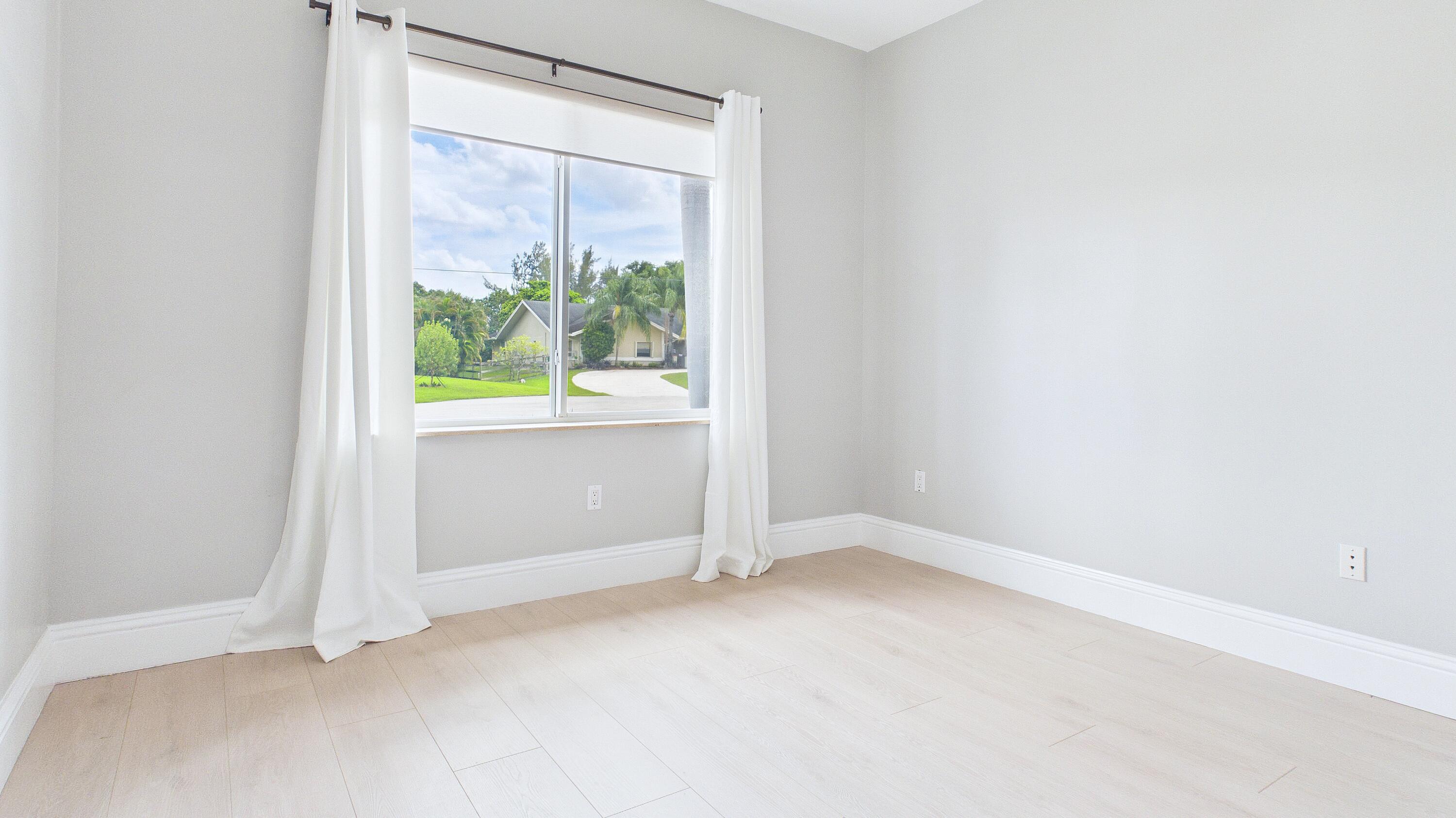 D & M ACRES - Residential