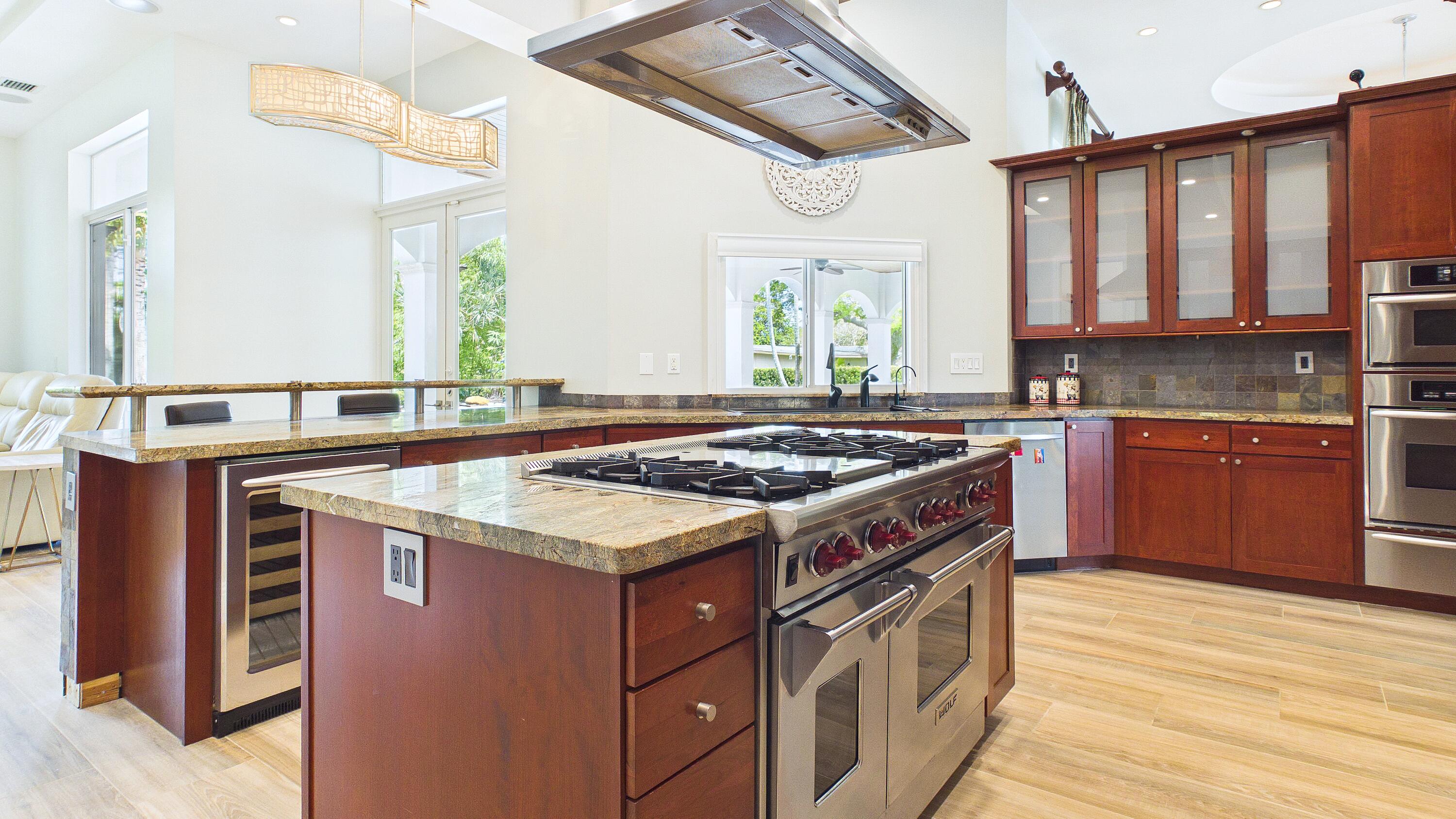 D & M ACRES - Residential