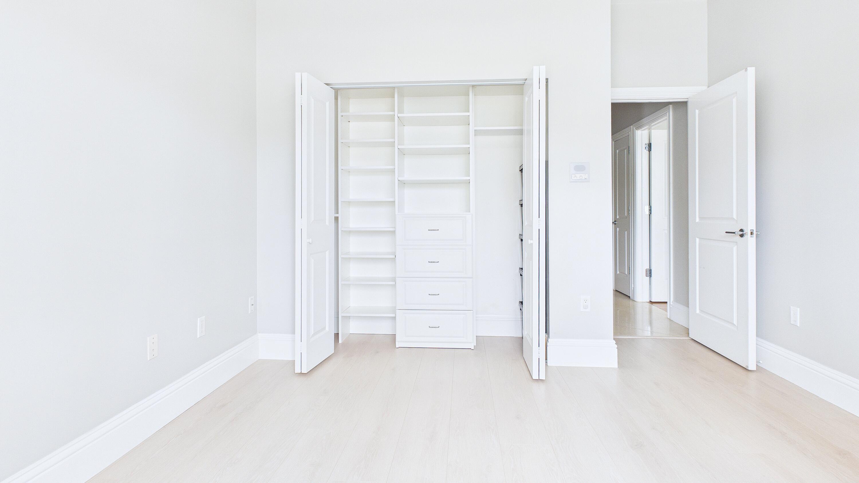 D & M ACRES - Residential