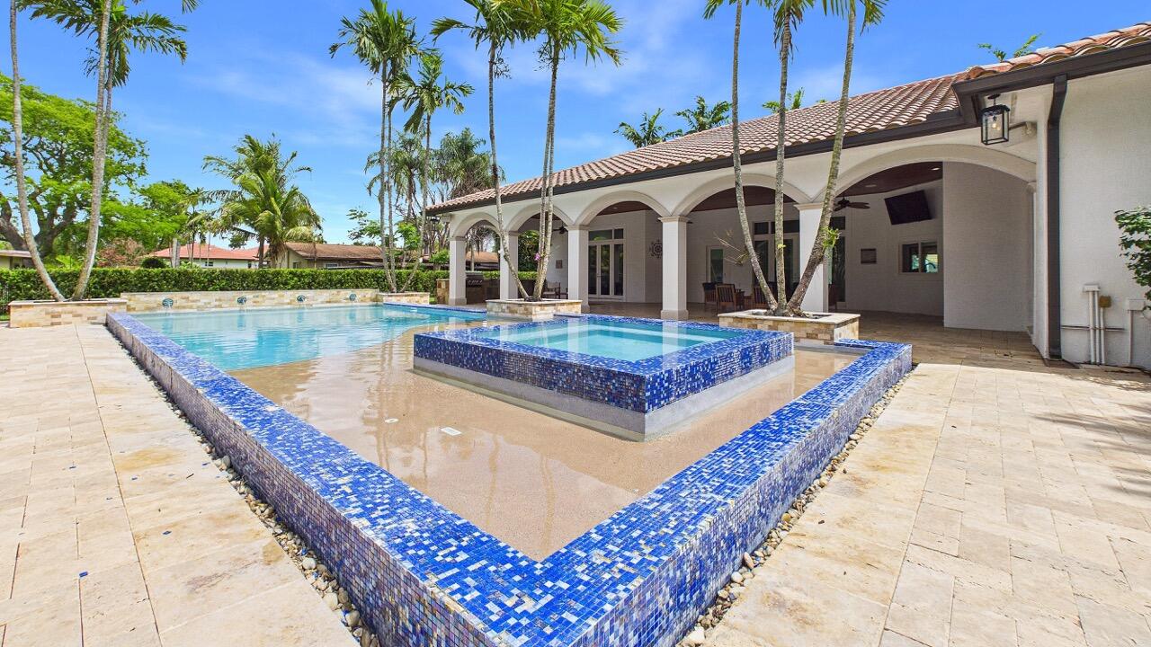 D & M ACRES - Residential