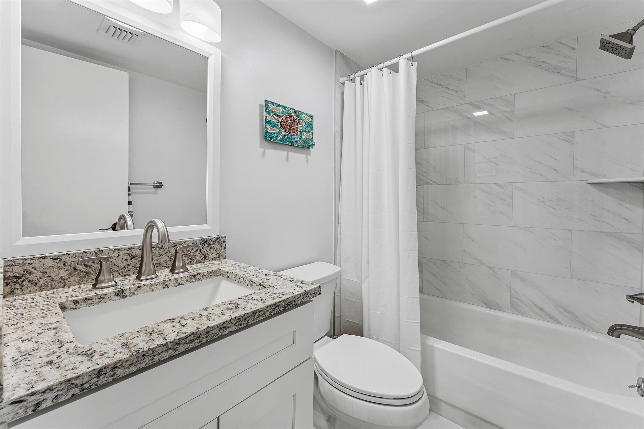 PINEWOOD CONDOS - Residential