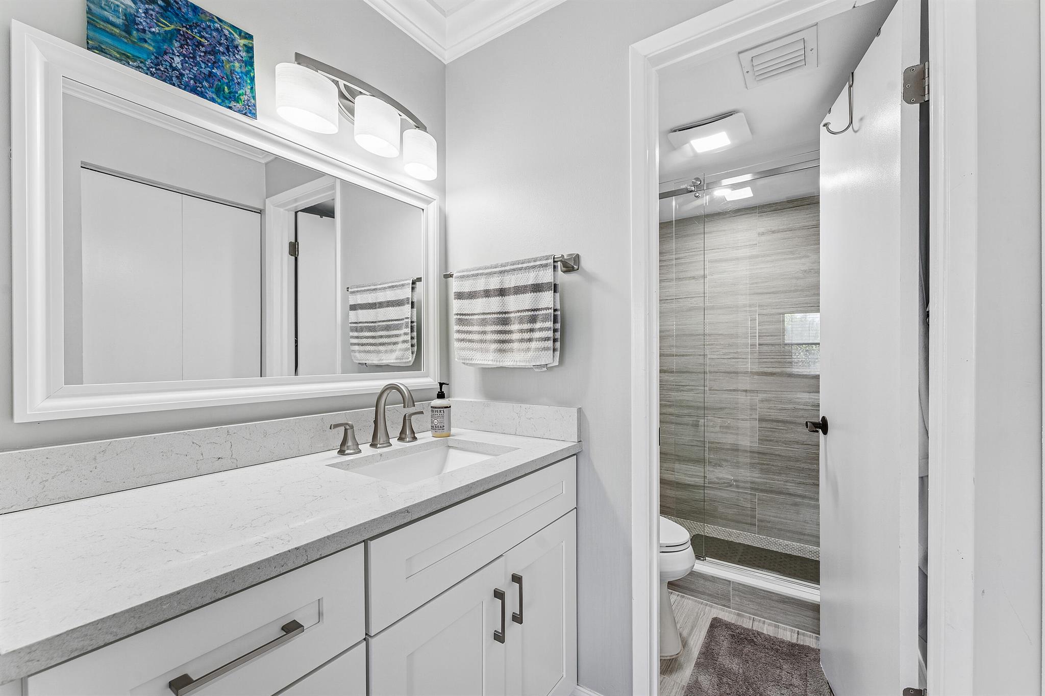 PINEWOOD CONDOS - Residential