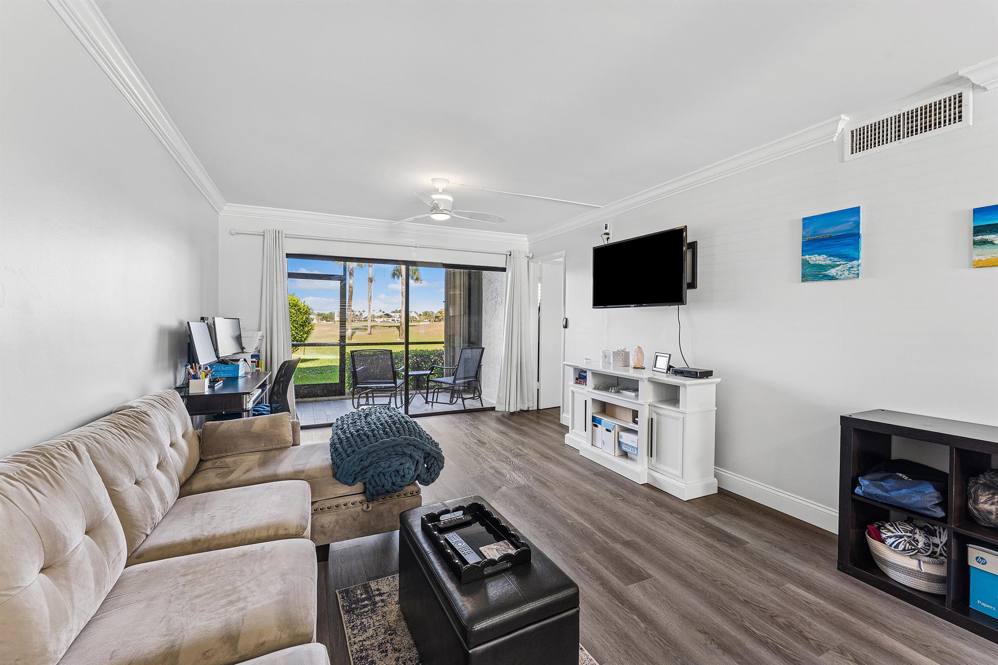 PINEWOOD CONDOS - Residential