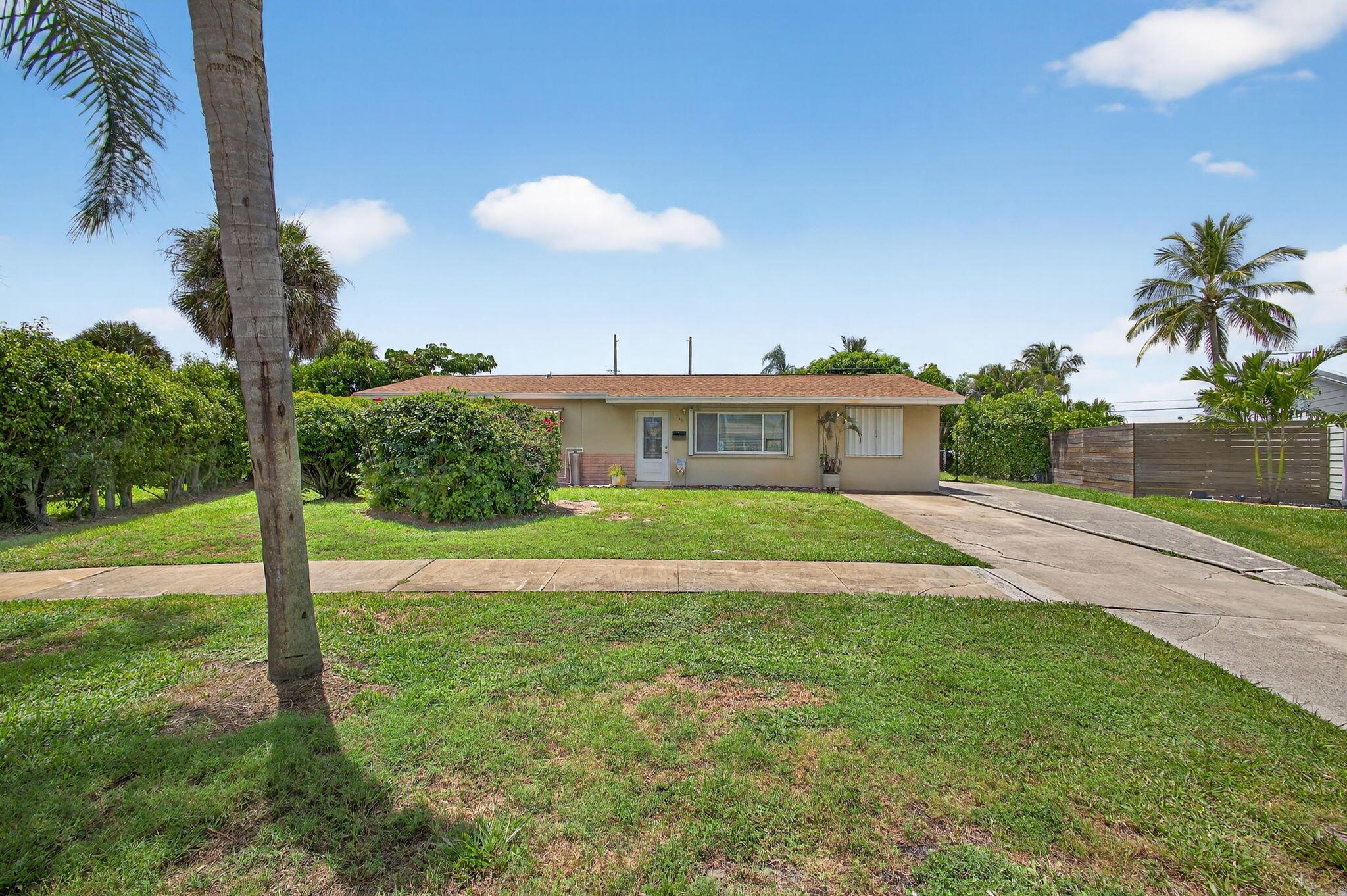 721 Huckleberry Lane