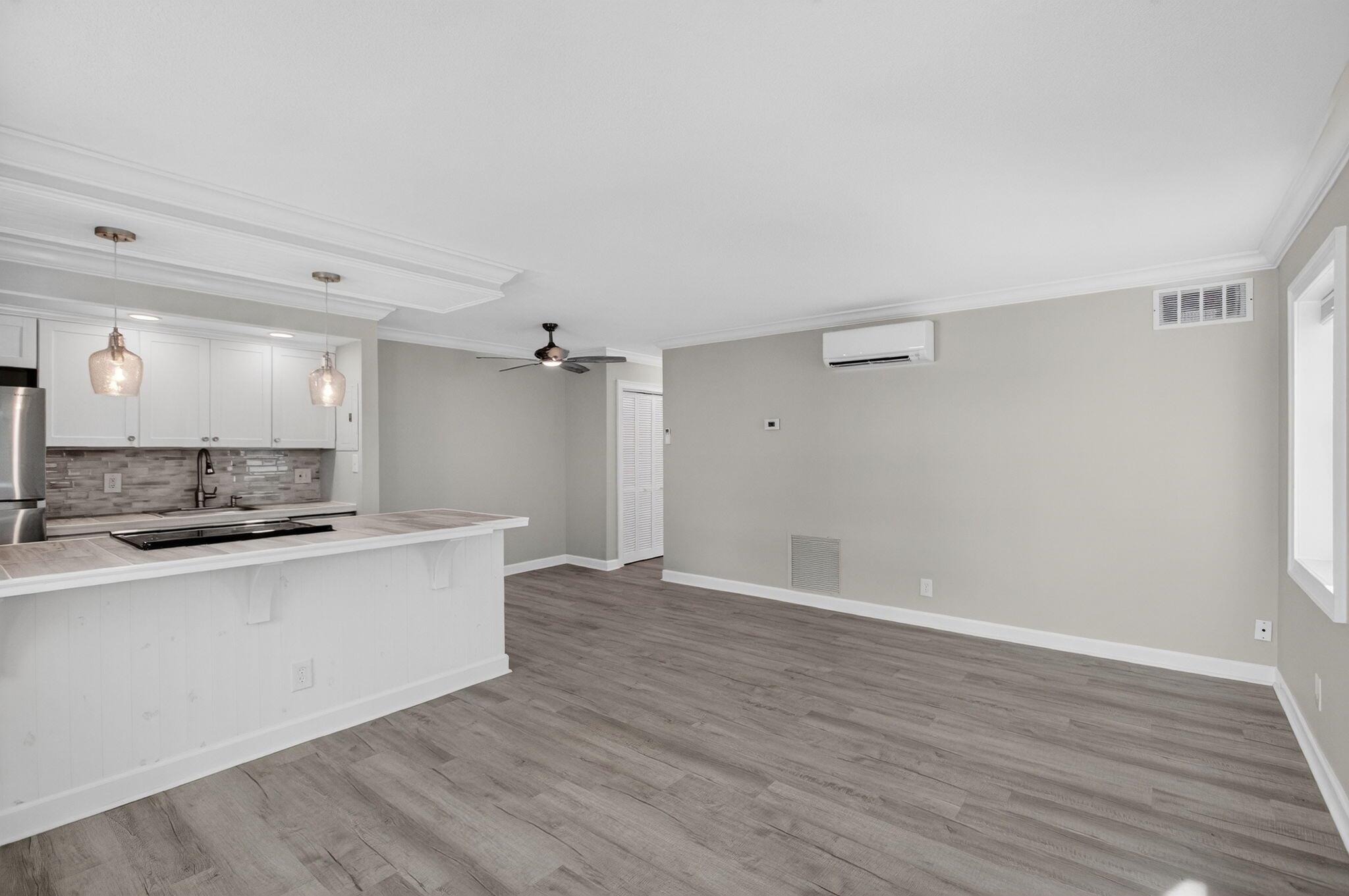 VILLAS ON THE OCEAN - Residential