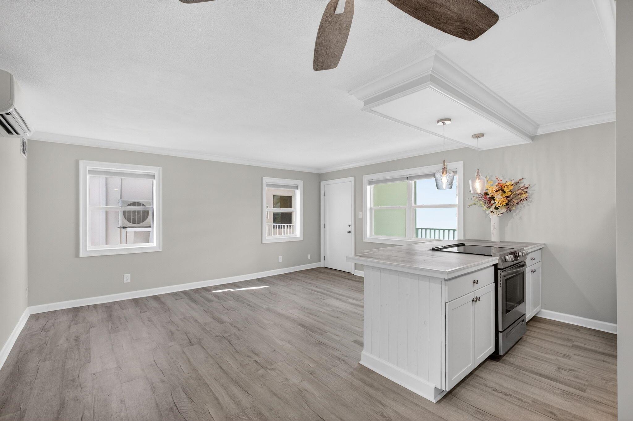 VILLAS ON THE OCEAN - Residential