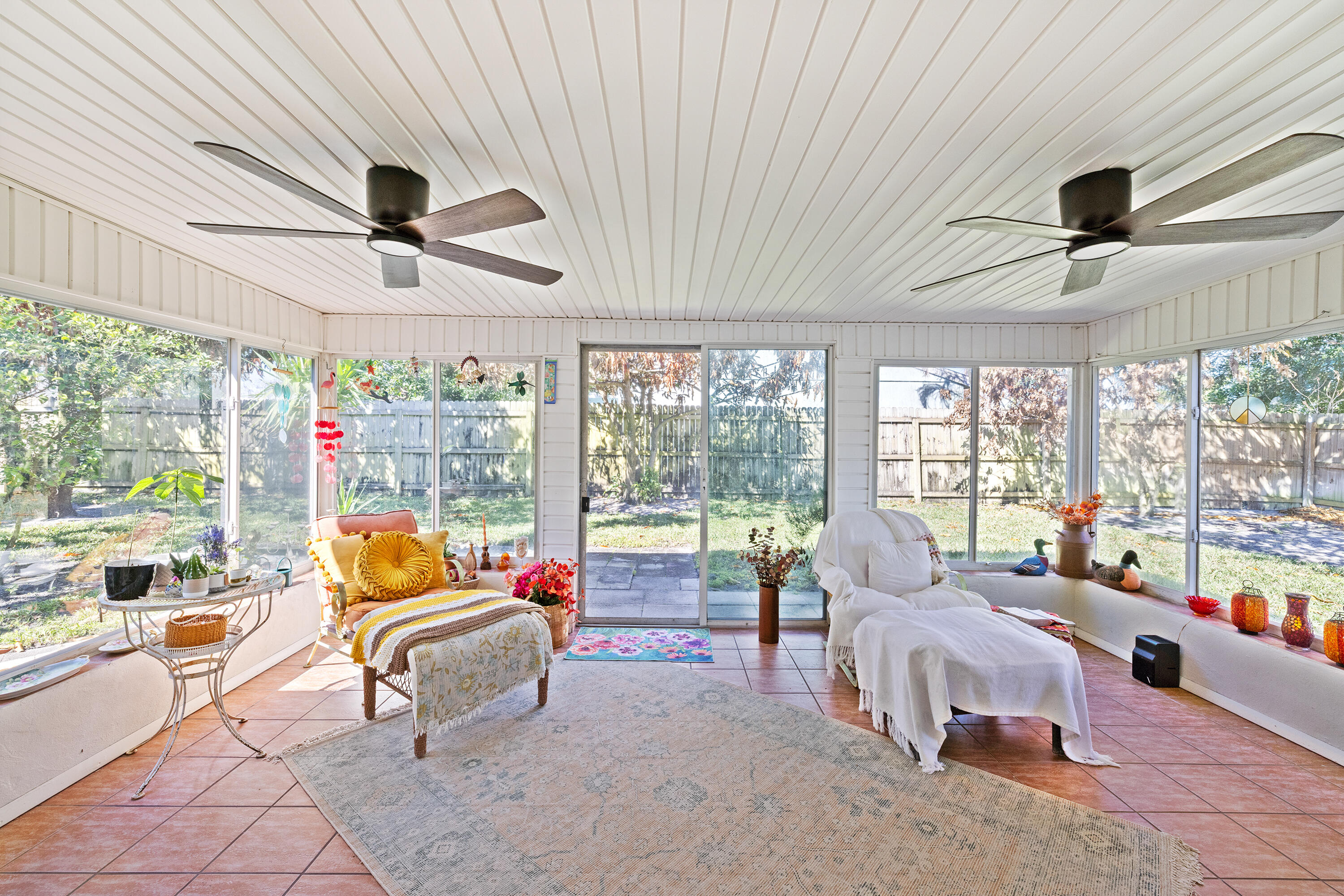 SECOND / FIRST REPLAT IN SEBASTIAN HIGHLANDS UNIT - Residential