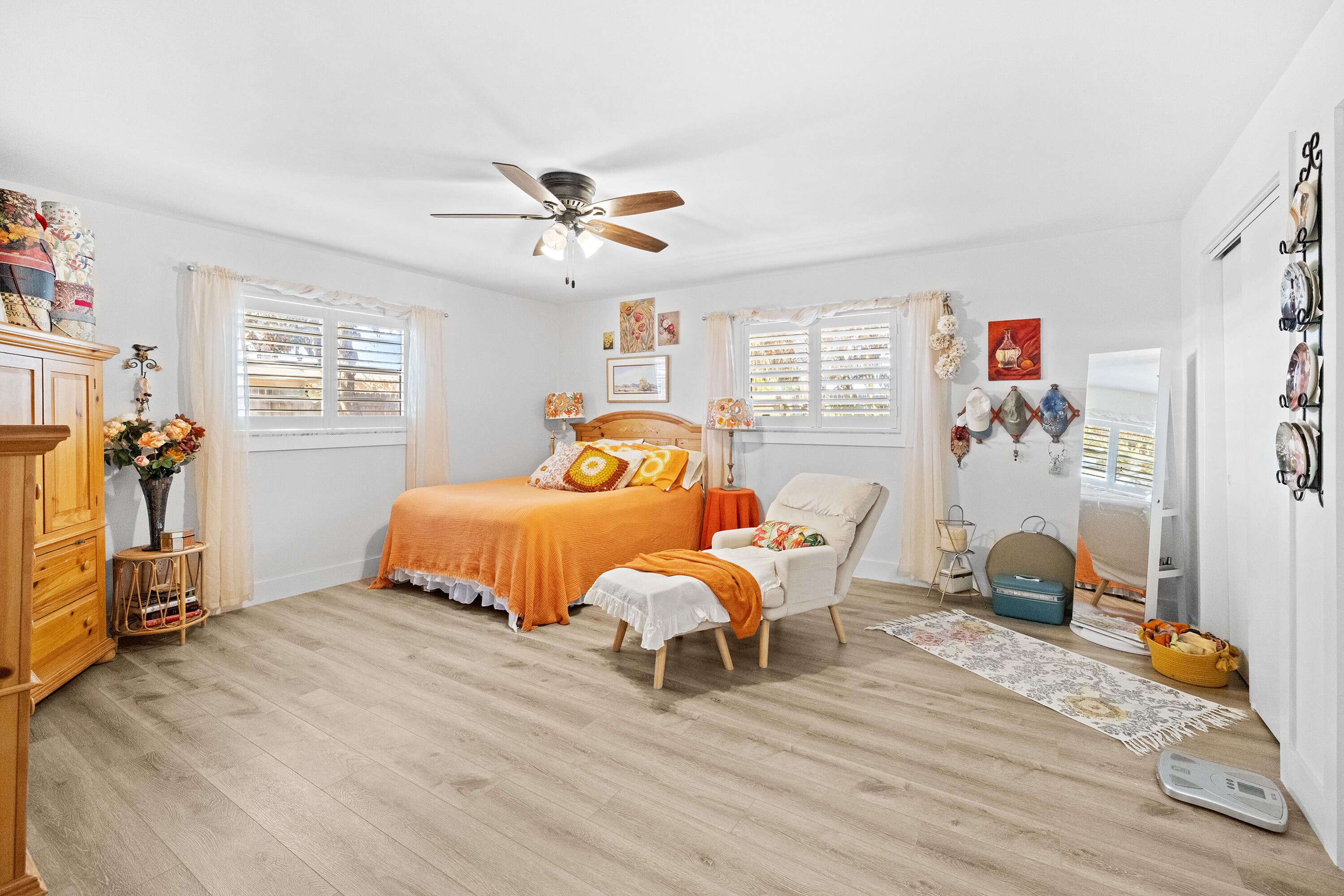 SECOND / FIRST REPLAT IN SEBASTIAN HIGHLANDS UNIT - Residential