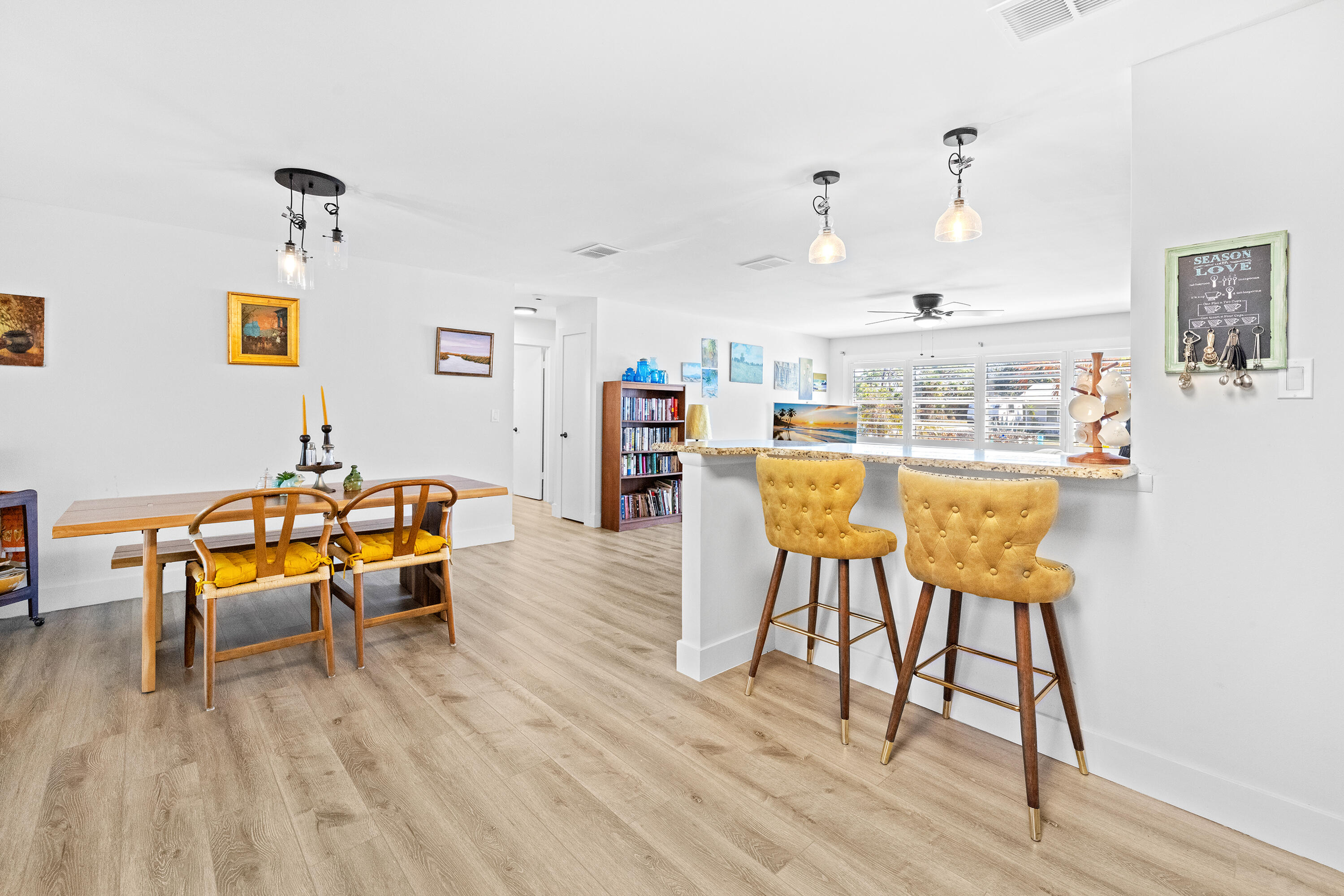 SECOND / FIRST REPLAT IN SEBASTIAN HIGHLANDS UNIT - Residential