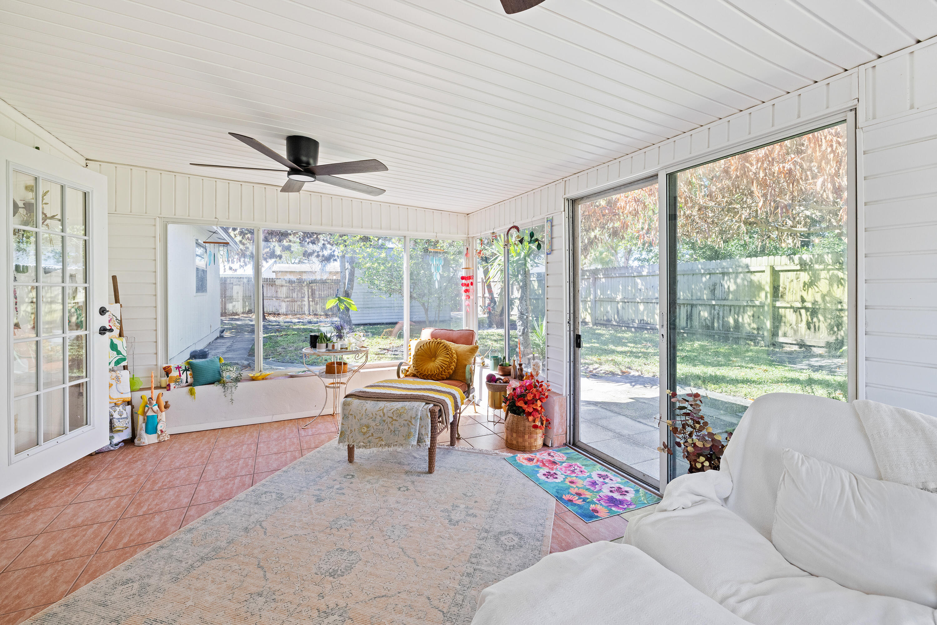 SECOND / FIRST REPLAT IN SEBASTIAN HIGHLANDS UNIT - Residential