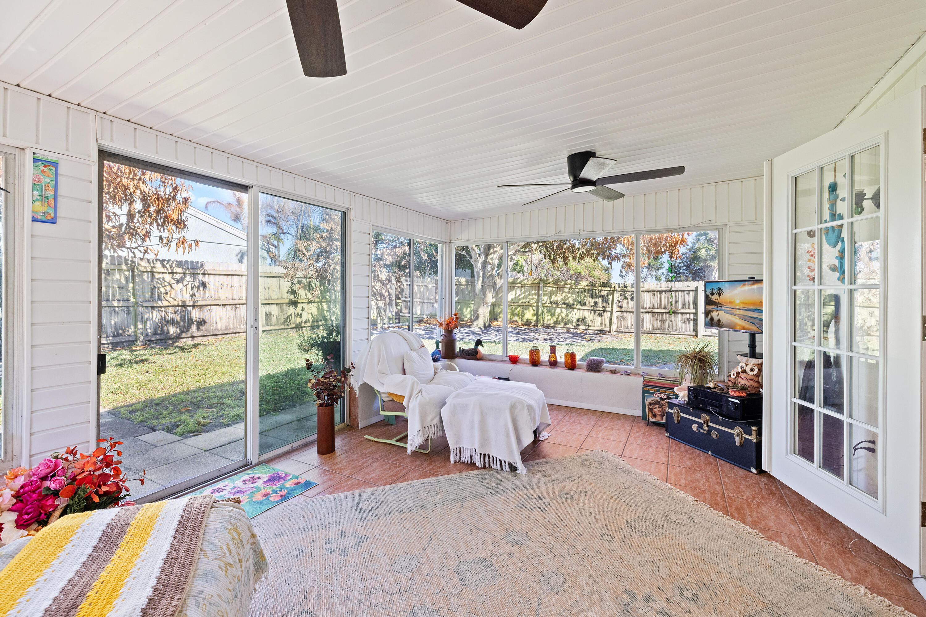 SECOND / FIRST REPLAT IN SEBASTIAN HIGHLANDS UNIT - Residential