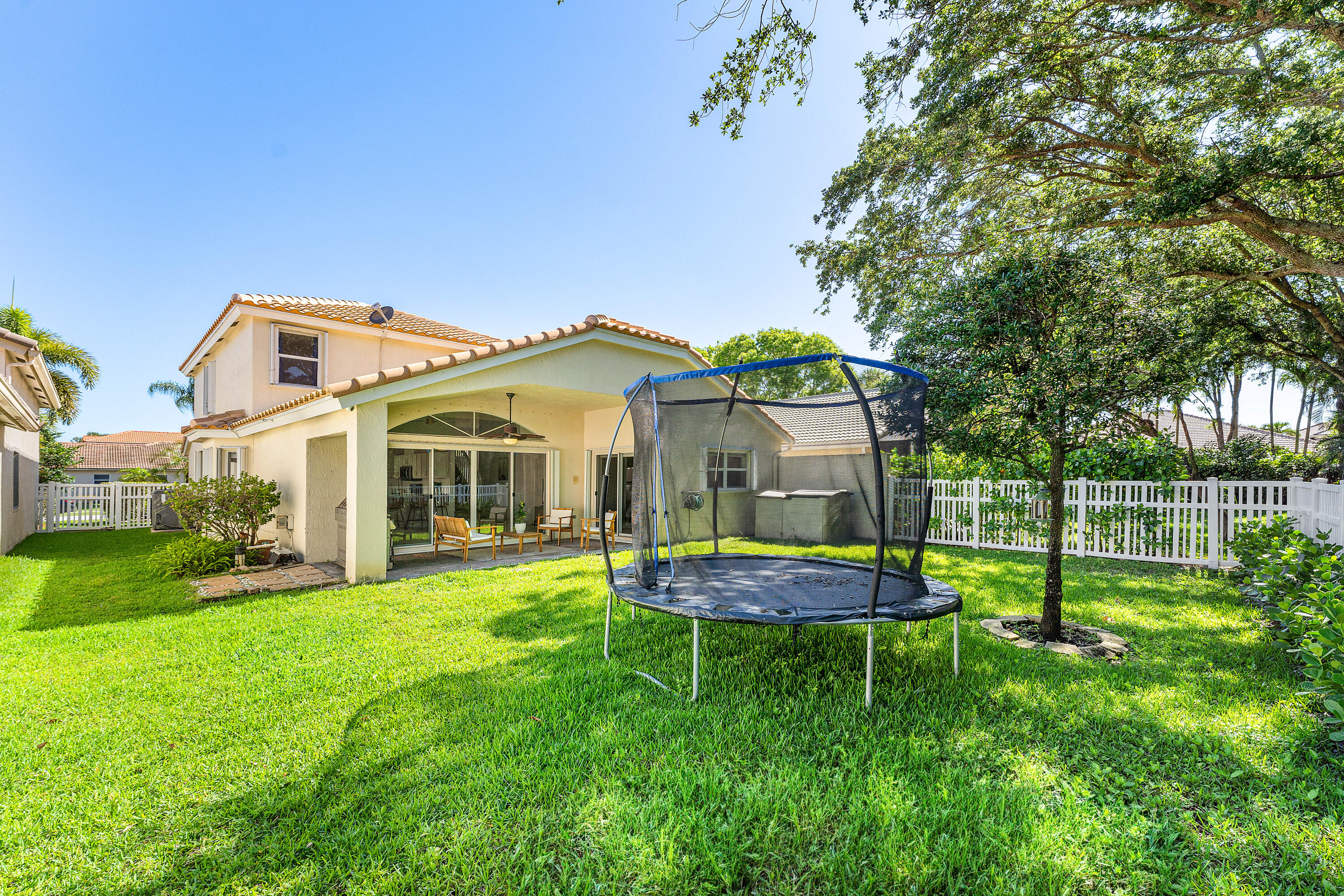 ISLES AT WELLINGTON 1 - Residential