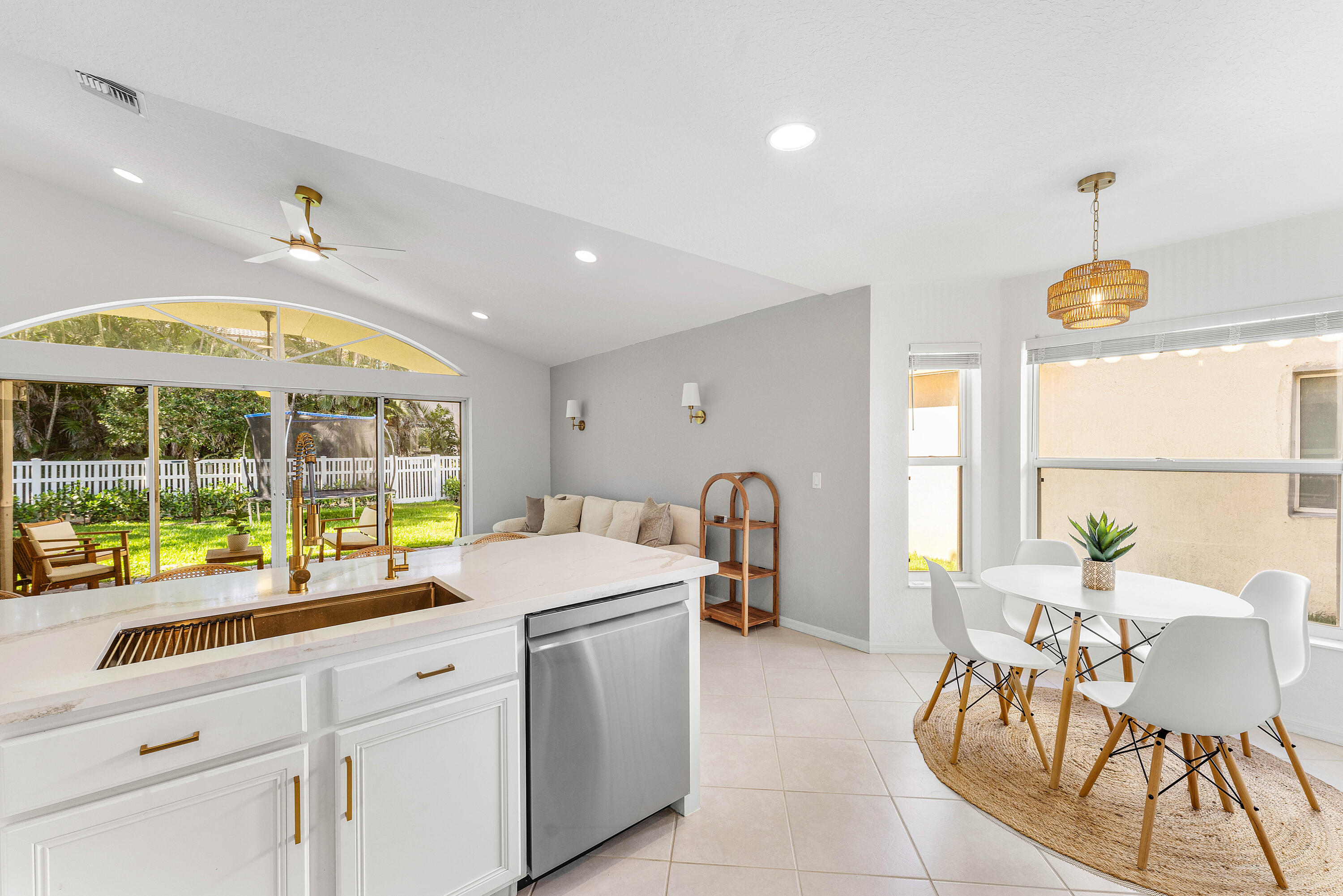 ISLES AT WELLINGTON 1 - Residential