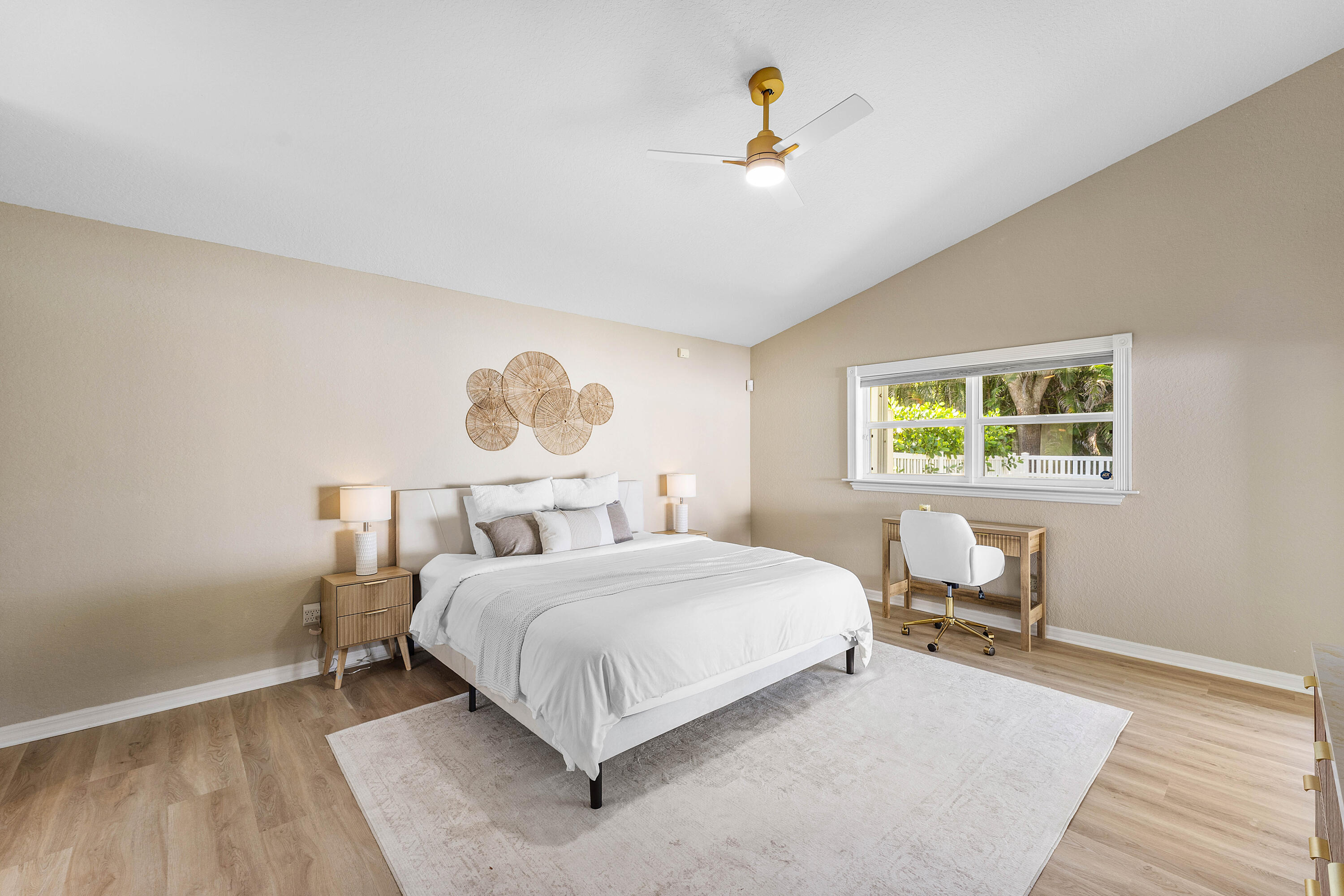 ISLES AT WELLINGTON 1 - Residential