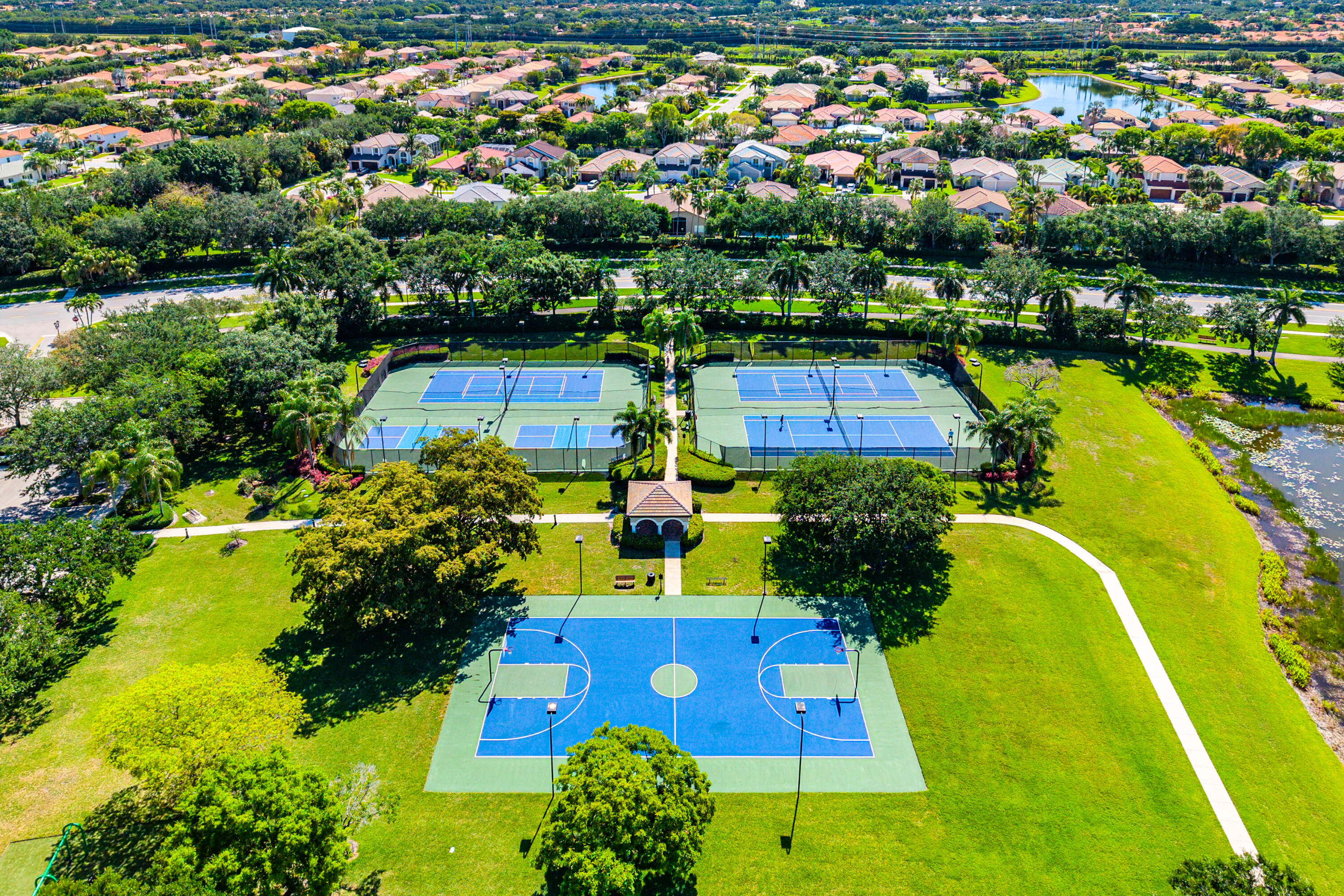 ISLES AT WELLINGTON 1 - Residential