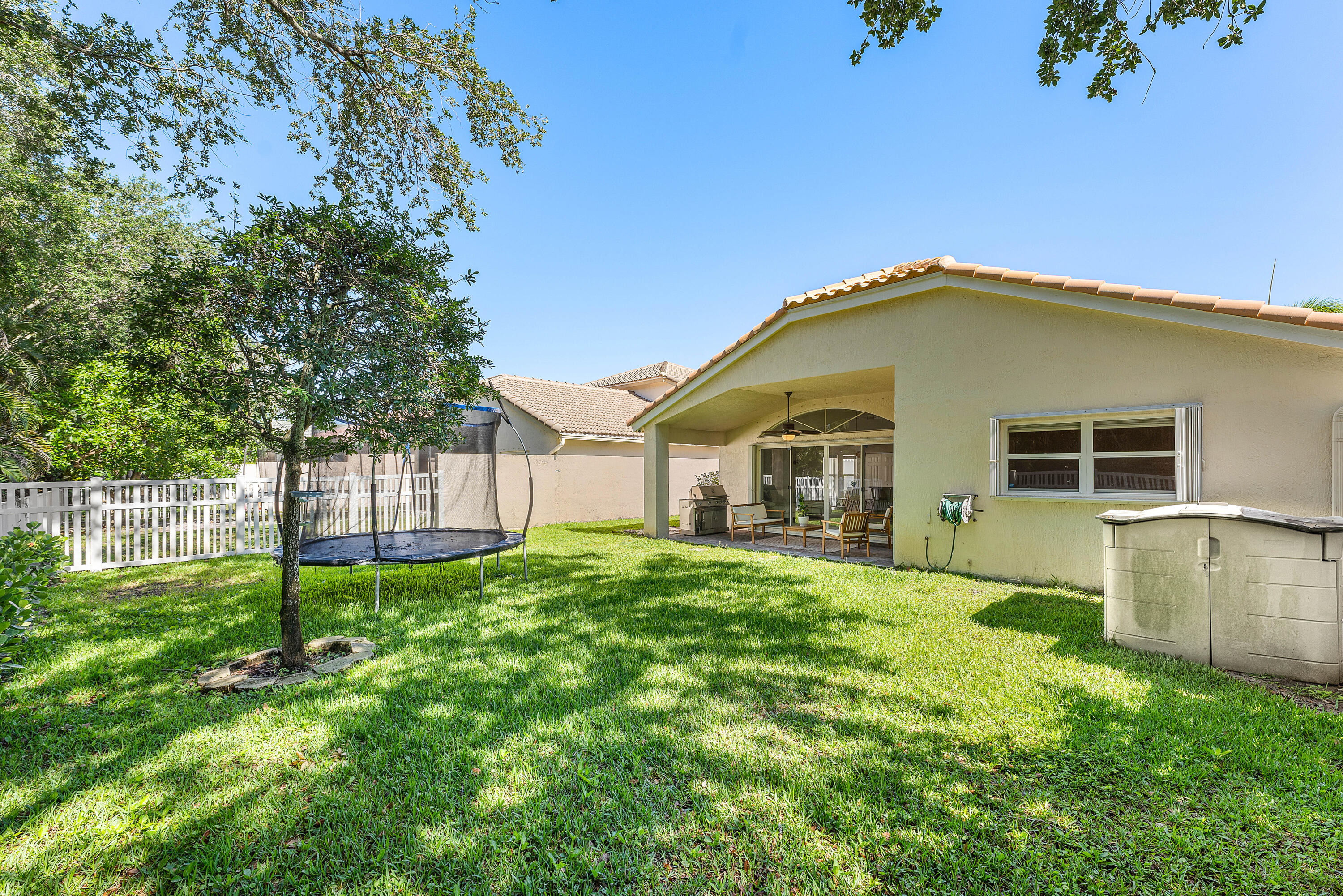 ISLES AT WELLINGTON 1 - Residential