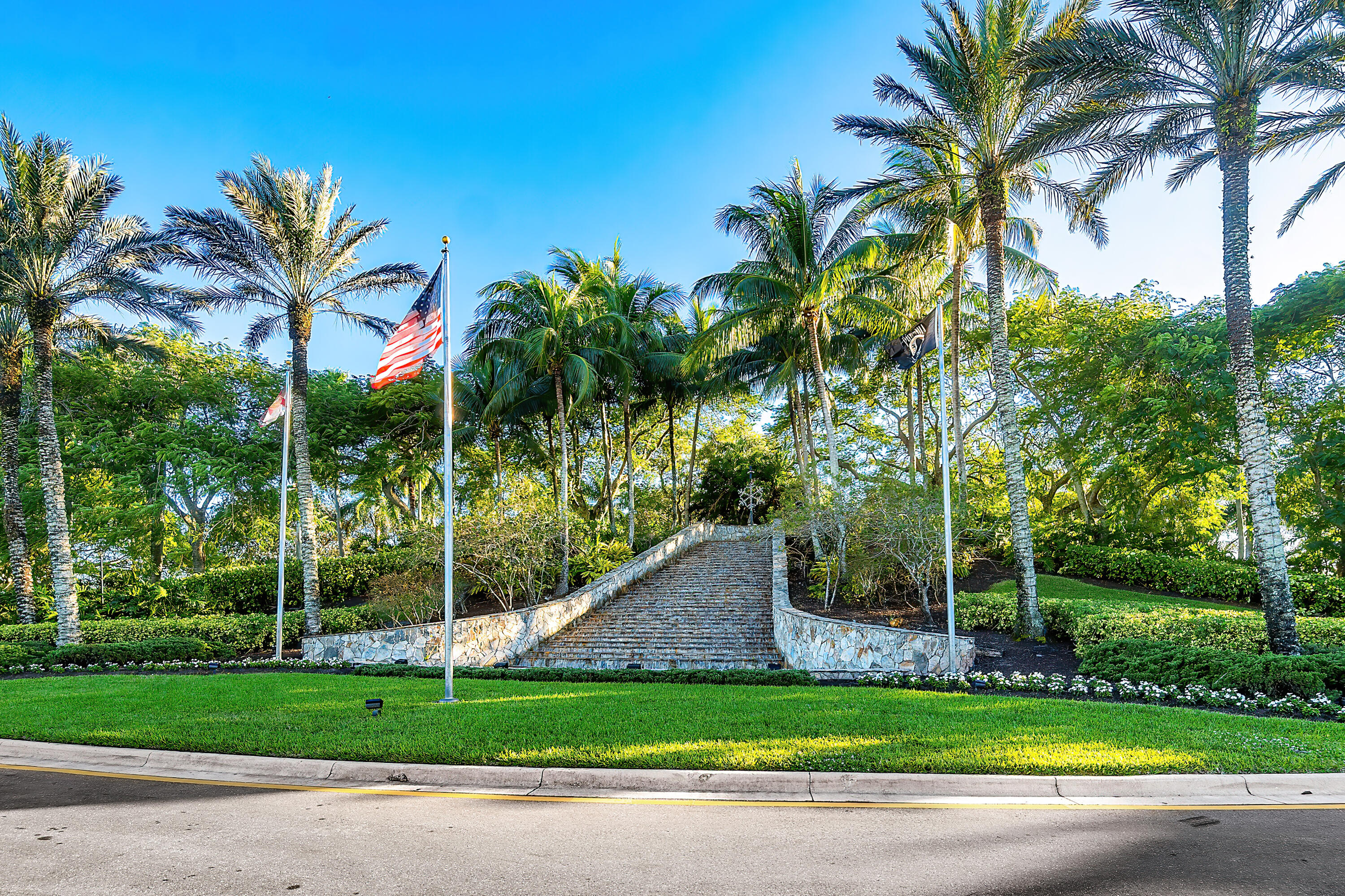 ISLES AT WELLINGTON 1 - Residential