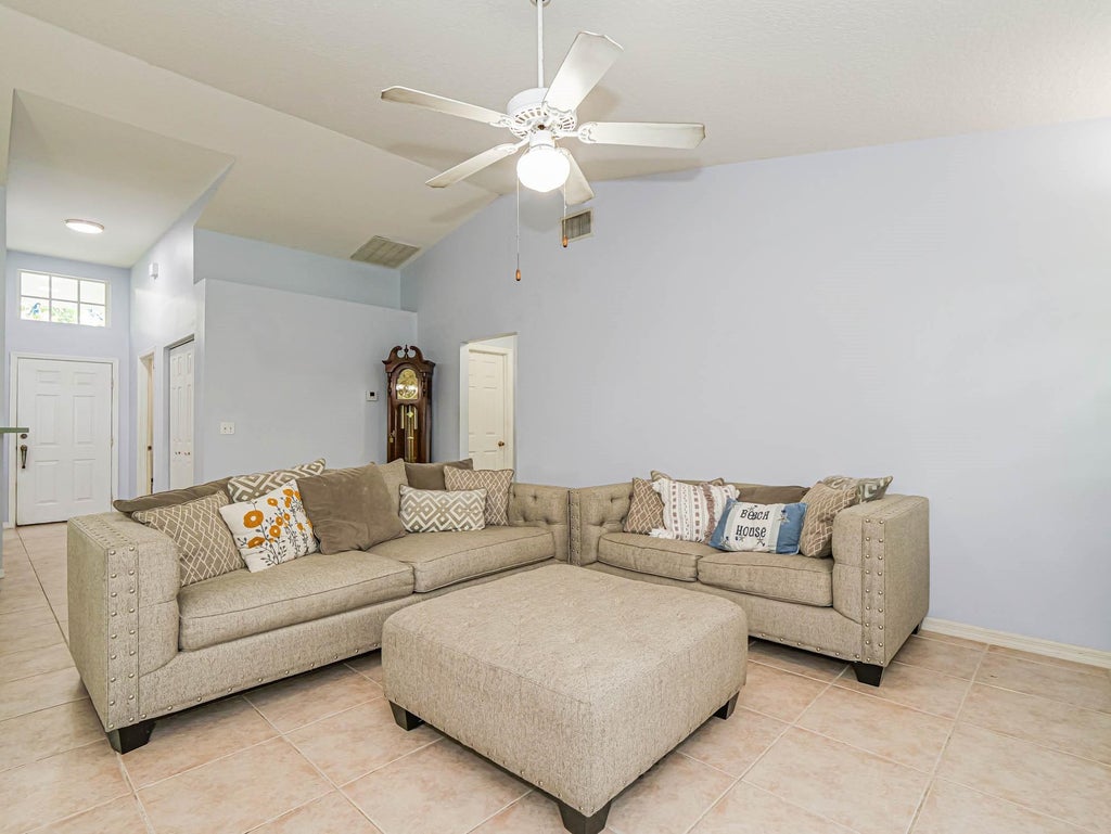 Photo of 215 21st Avenue, Vero Beach, FL 32962 (MLS # F10449759)