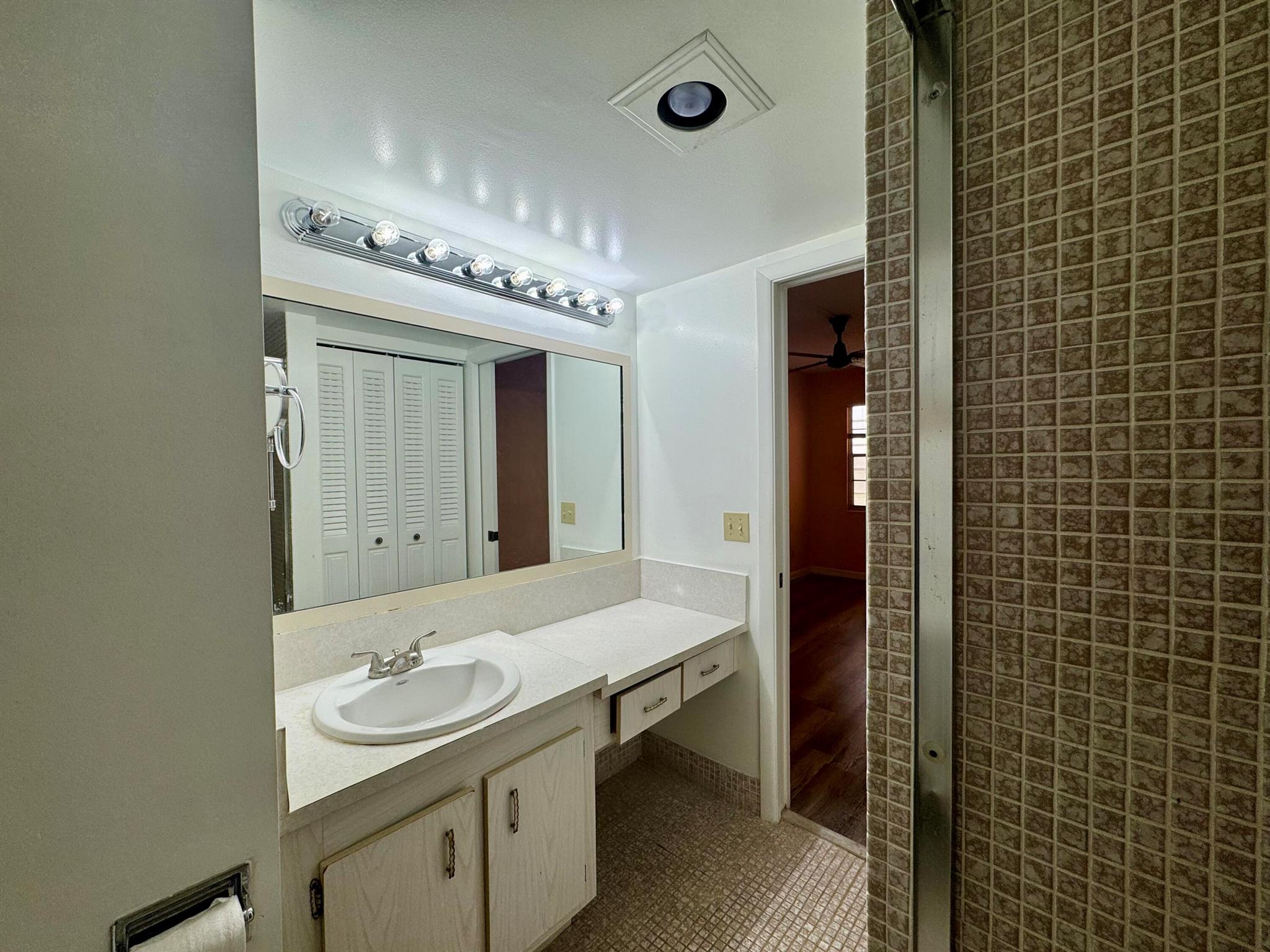 HYTHE AT CENTURY VILLAGE - Residential Lease