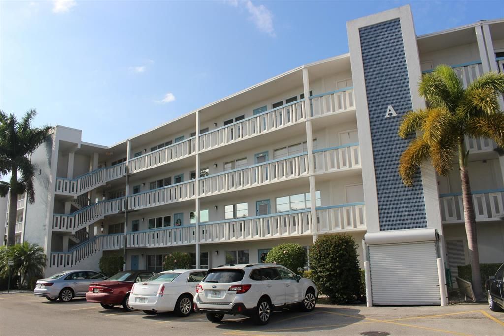 Photo of 109 Greenbrier A, West Palm Beach, FL 33417 (MLS # R10701918)