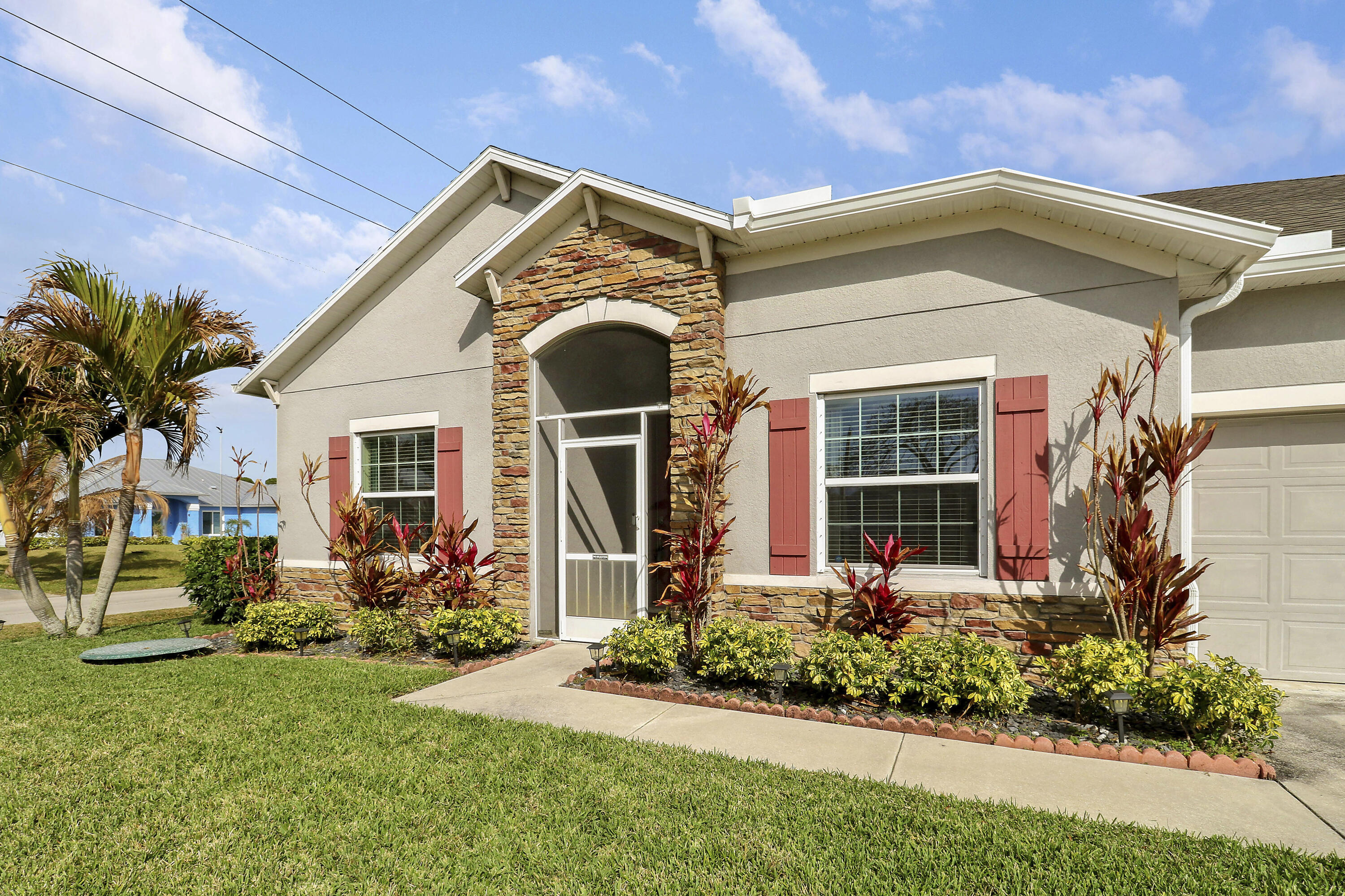 3301 SW Frankford Street