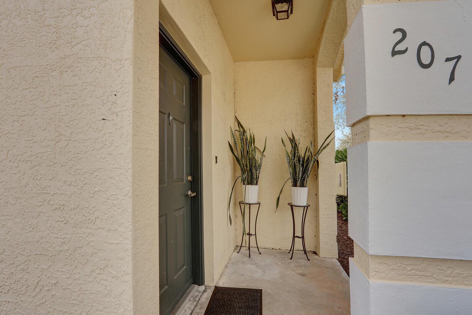 164 SW Peacock Boulevard SW 33-207
