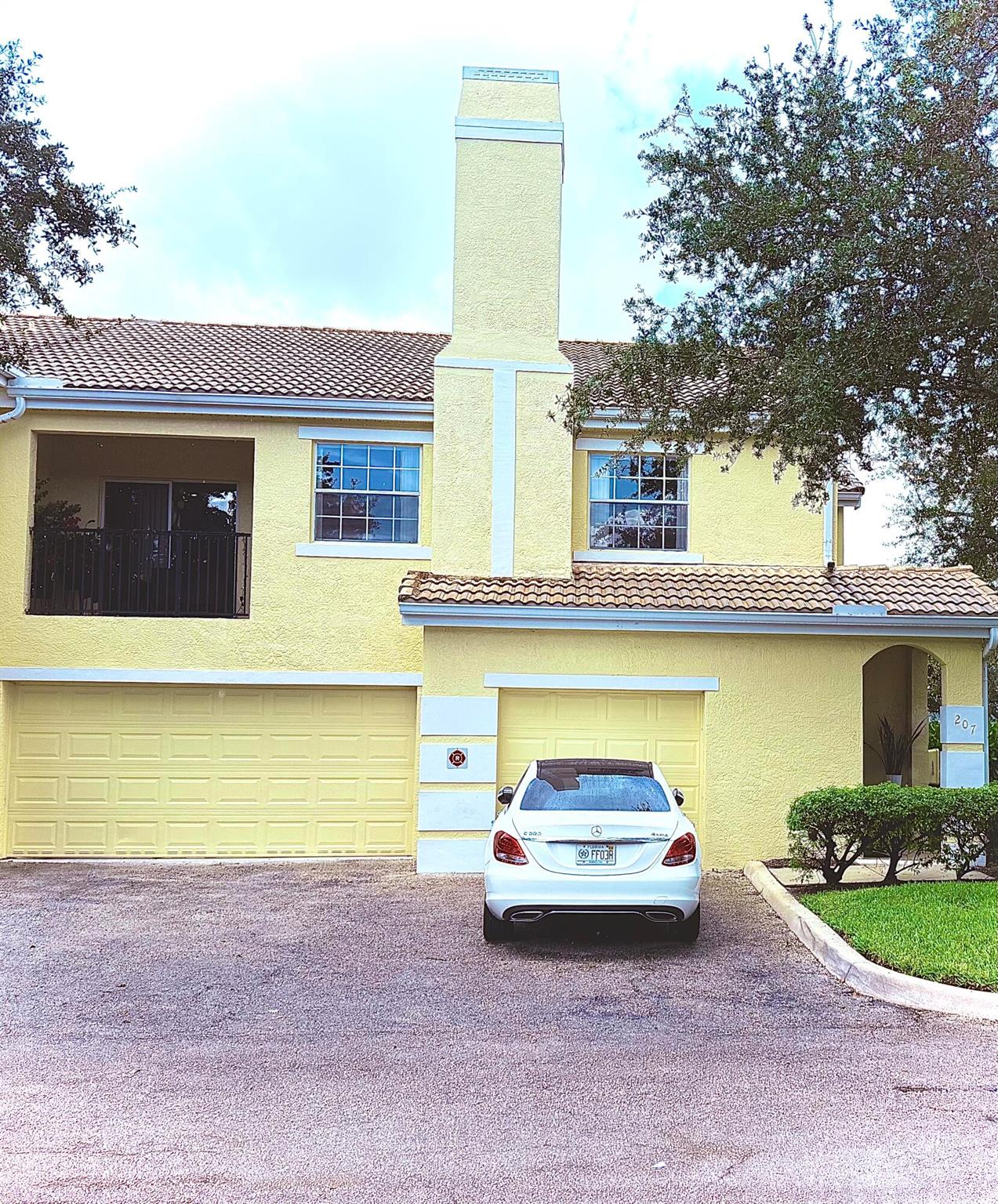 164 SW Peacock Boulevard SW 33-207