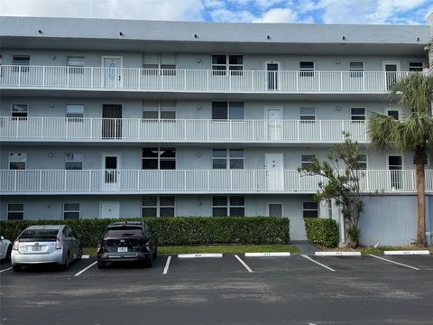 A home in Oakland Park