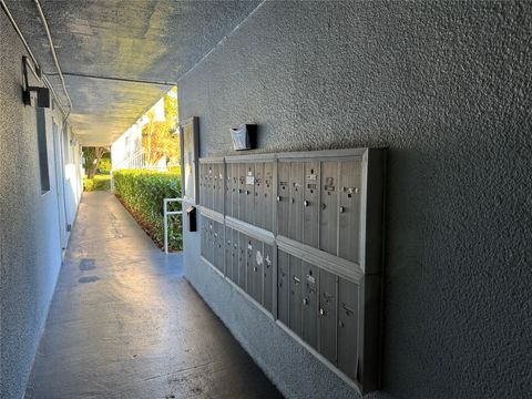 A home in Oakland Park