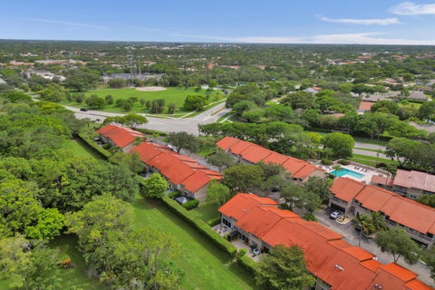 Tiny photo for 4921 Riverside Drive #606, Coral Springs, FL 33067 (MLS # B26046822)