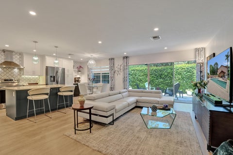 Tiny photo for 4921 Riverside Drive #606, Coral Springs, FL 33067 (MLS # B26046822)
