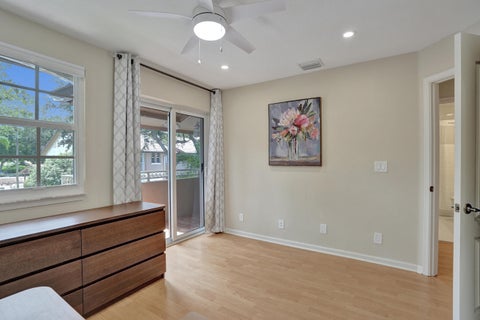 Tiny photo for 4921 Riverside Drive #606, Coral Springs, FL 33067 (MLS # B26046822)