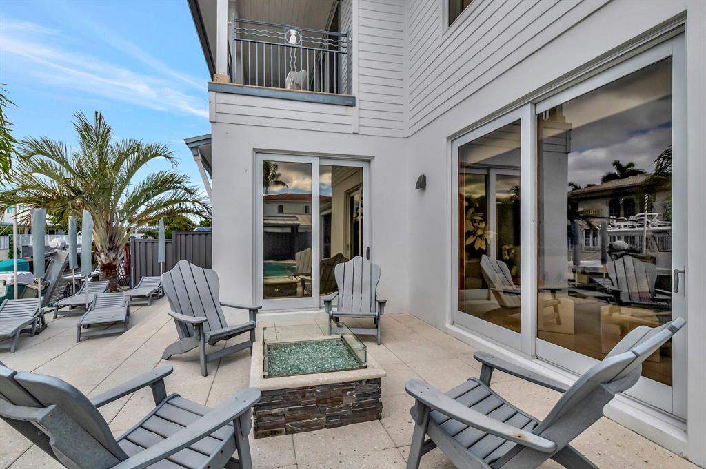 BOCA HARBOUR - Residential