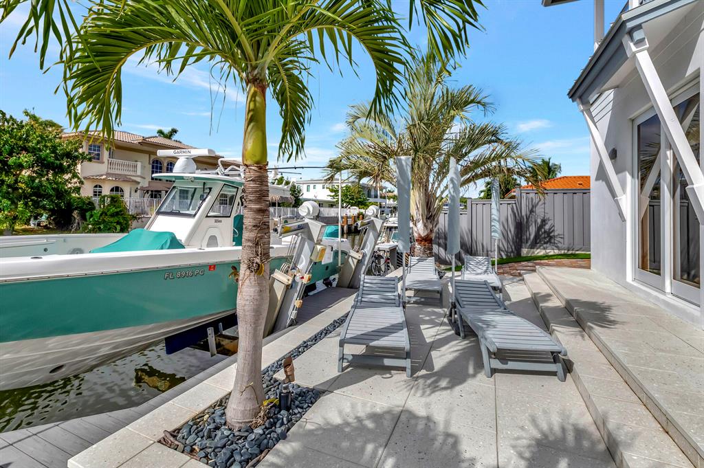 BOCA HARBOUR - Residential