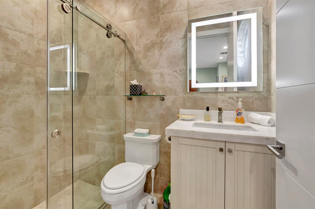 BOCA HARBOUR - Residential