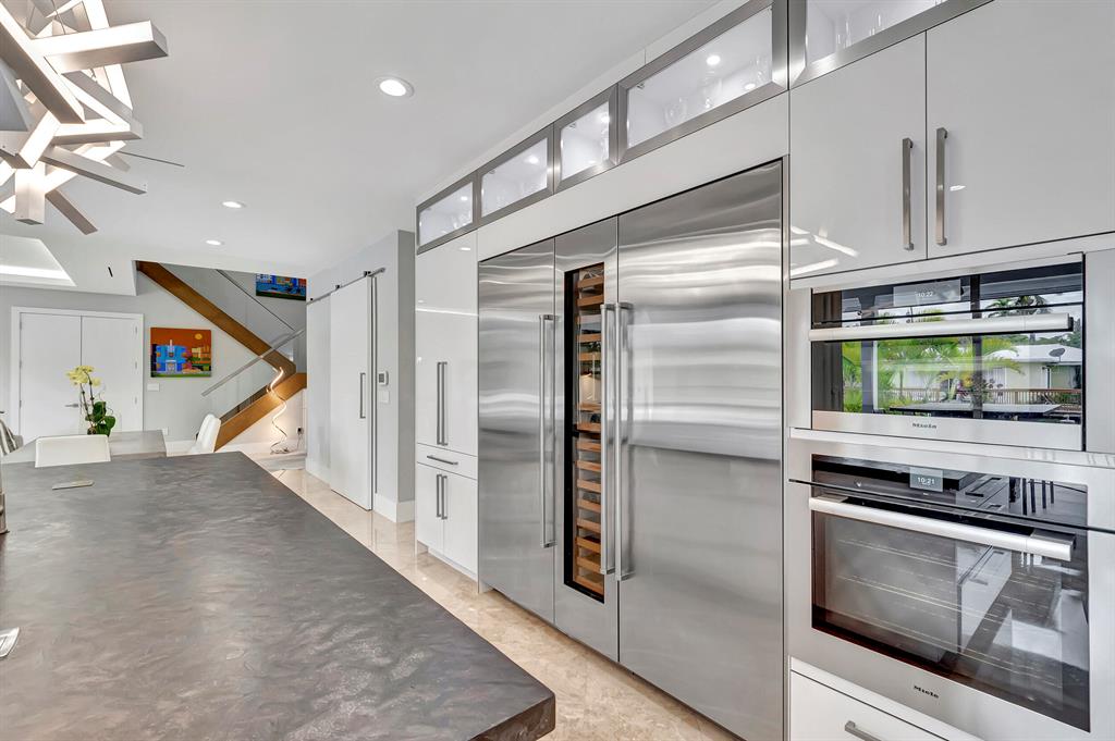 BOCA HARBOUR - Residential