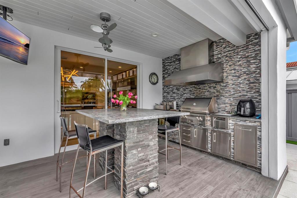 BOCA HARBOUR - Residential