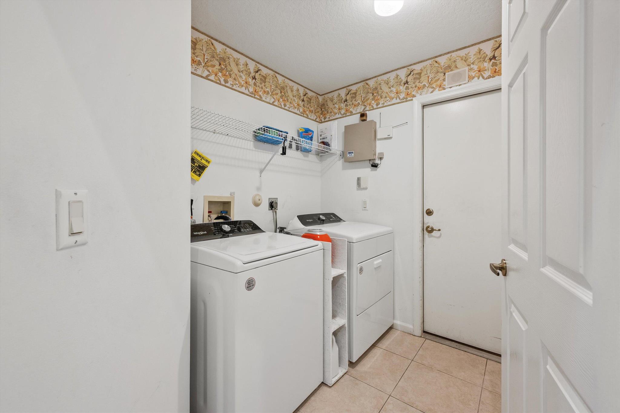 CYPRESS HEAD UNIT 2 - Residential