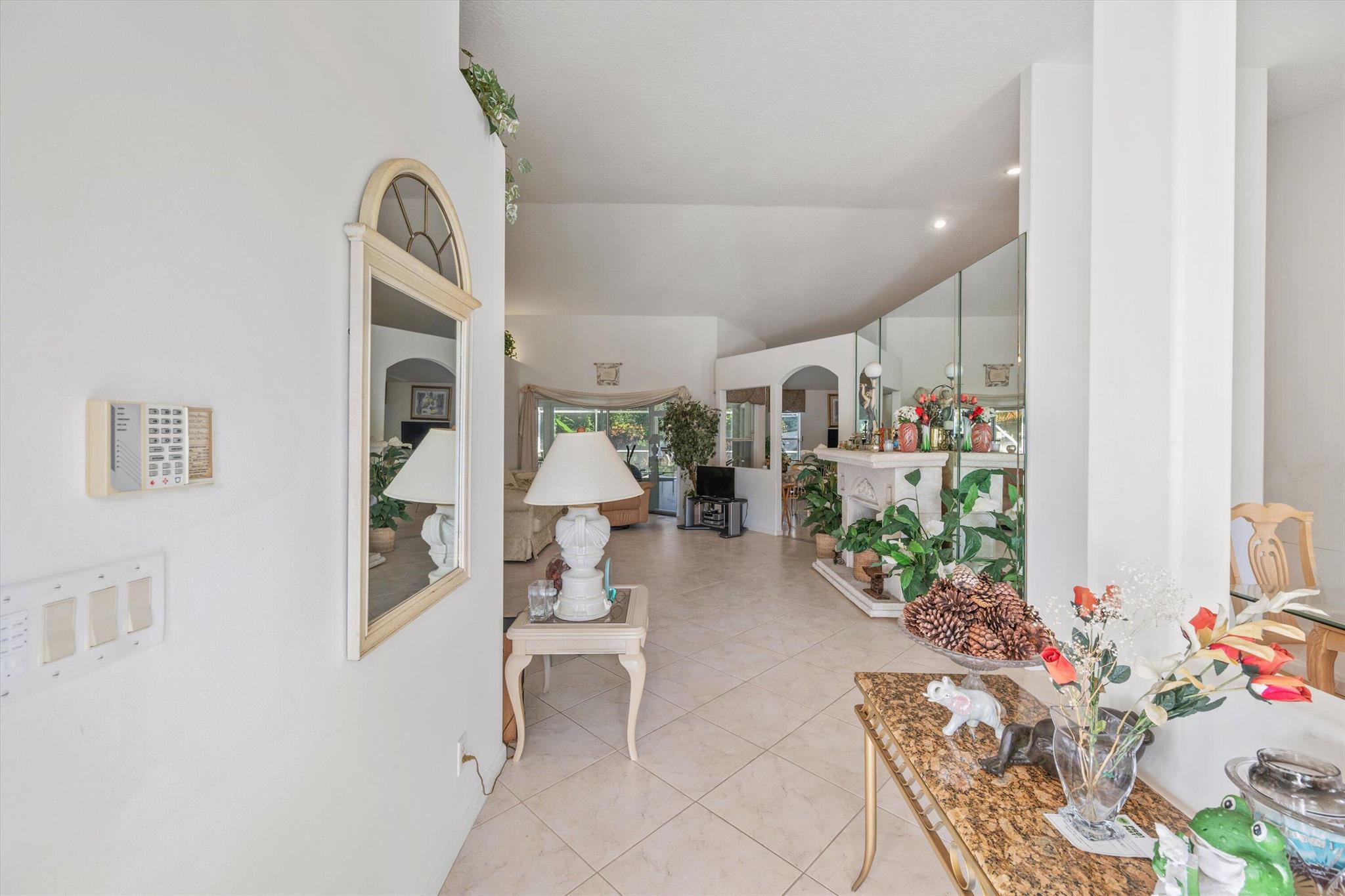 CYPRESS HEAD UNIT 2 - Residential