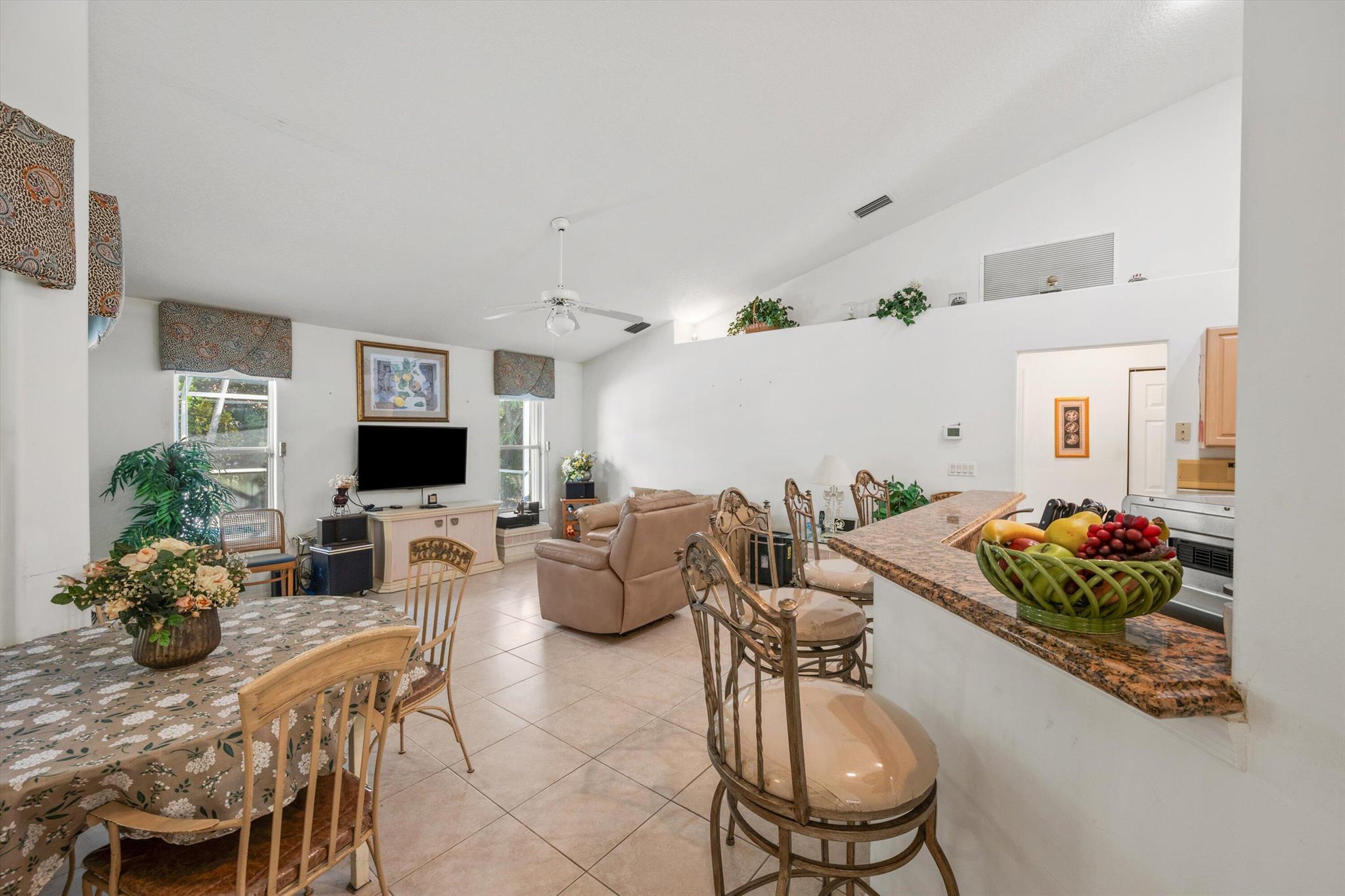 CYPRESS HEAD UNIT 2 - Residential