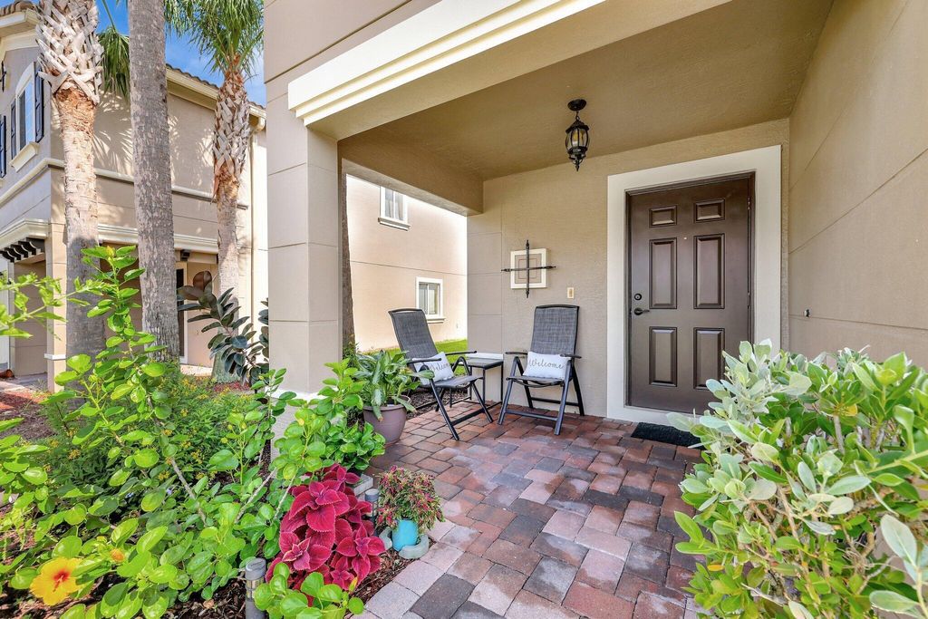 Photo of 2603 SW Marshfield Court, Port Saint Lucie, FL 34953 (MLS # R10997428)
