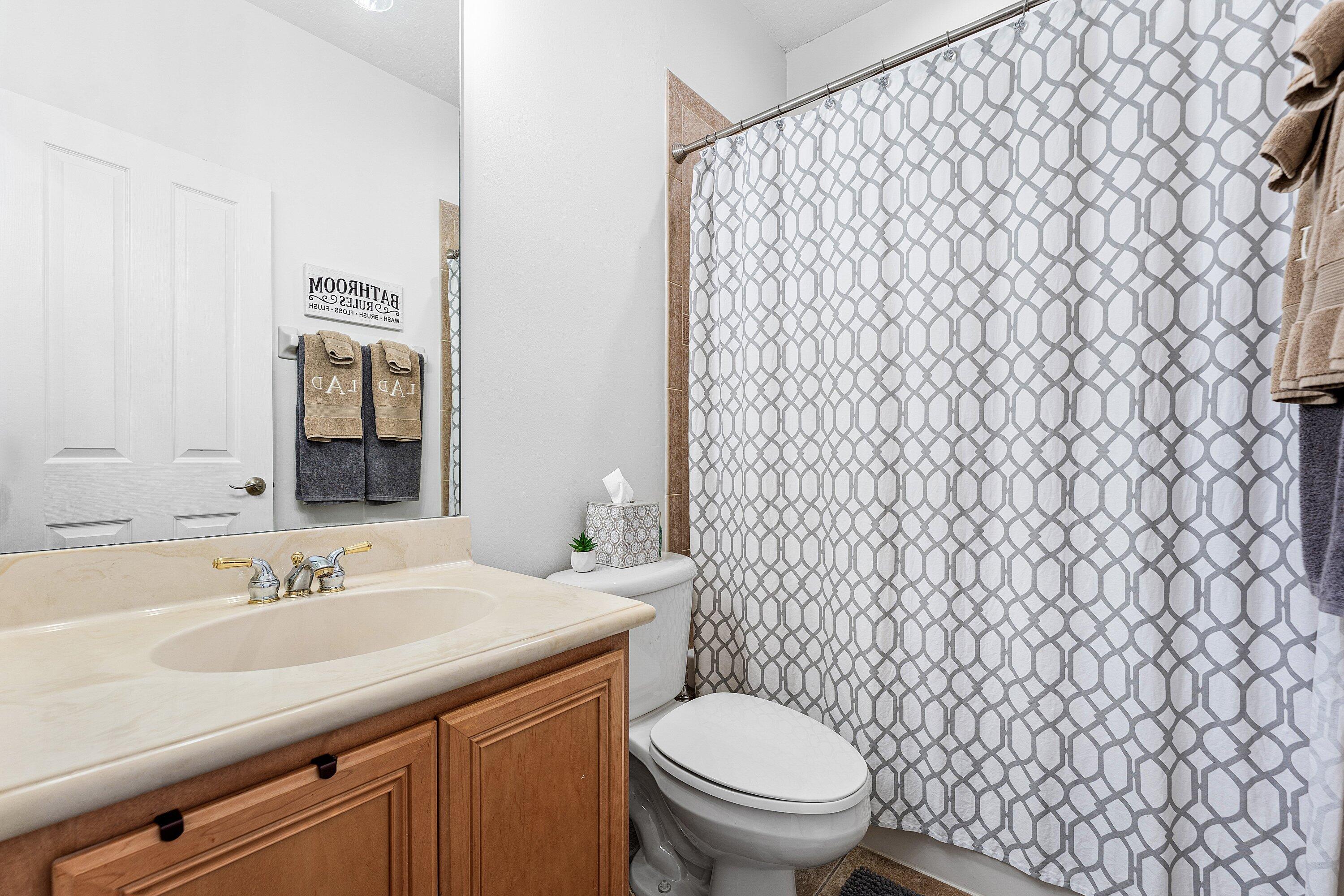 OCEAN CAY - Residential