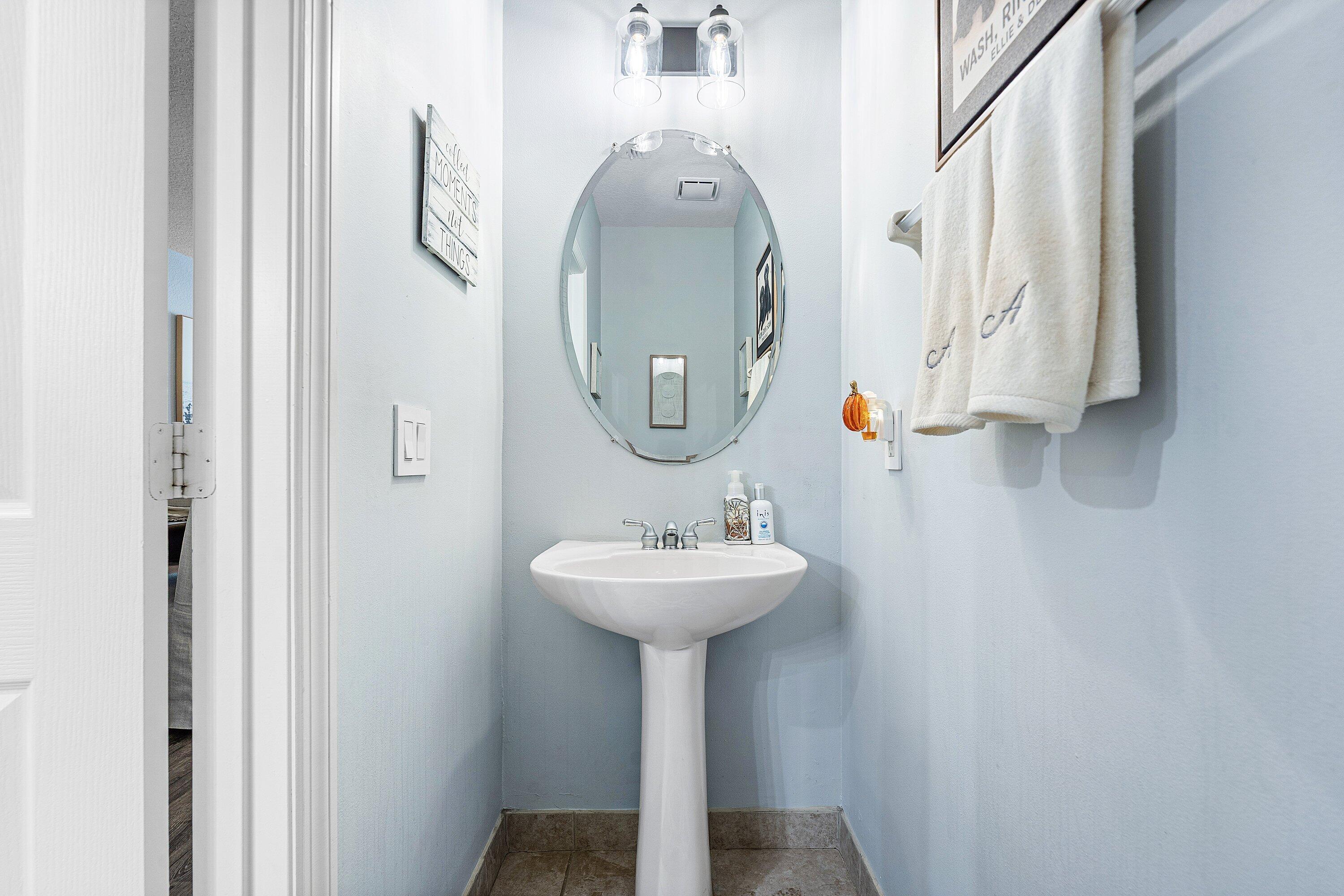 OCEAN CAY - Residential