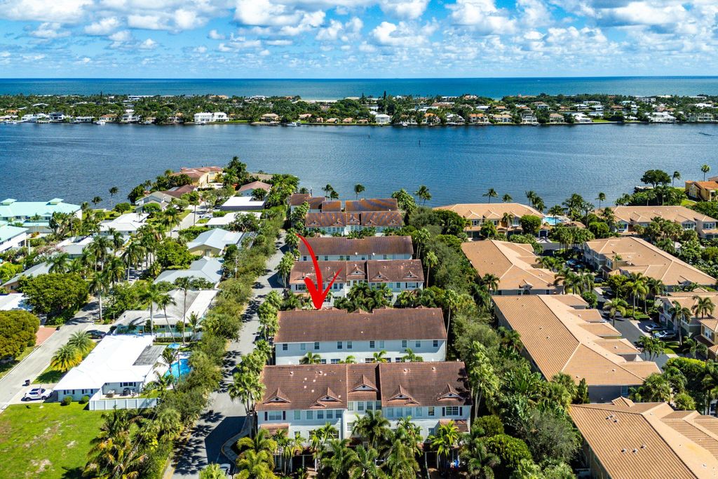 Photo of 131 Ocean Cay Way #131, Hypoluxo, FL 33462 (MLS # R11133558)