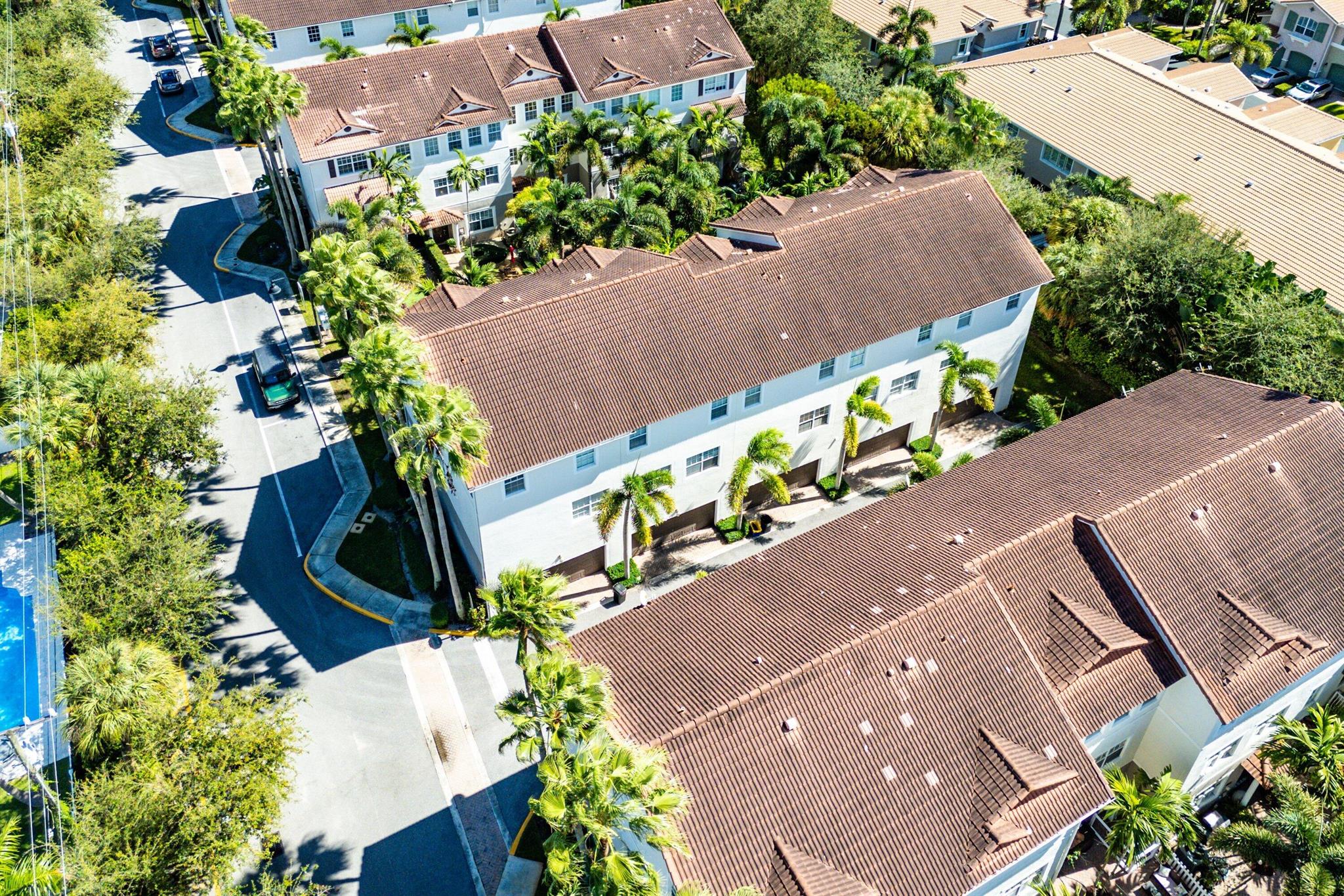 OCEAN CAY - Residential