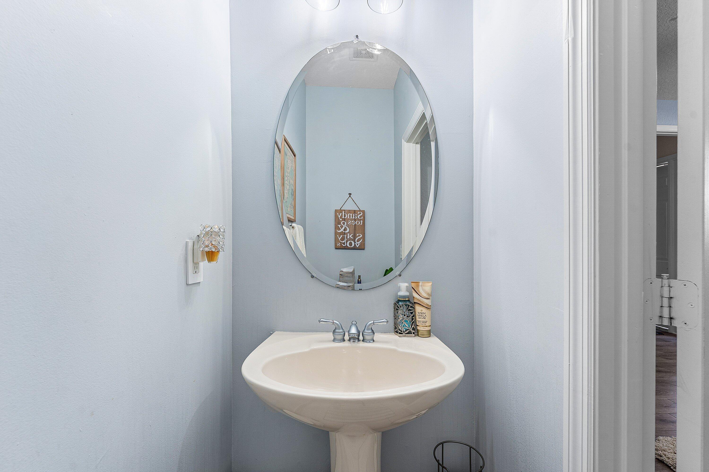 OCEAN CAY - Residential