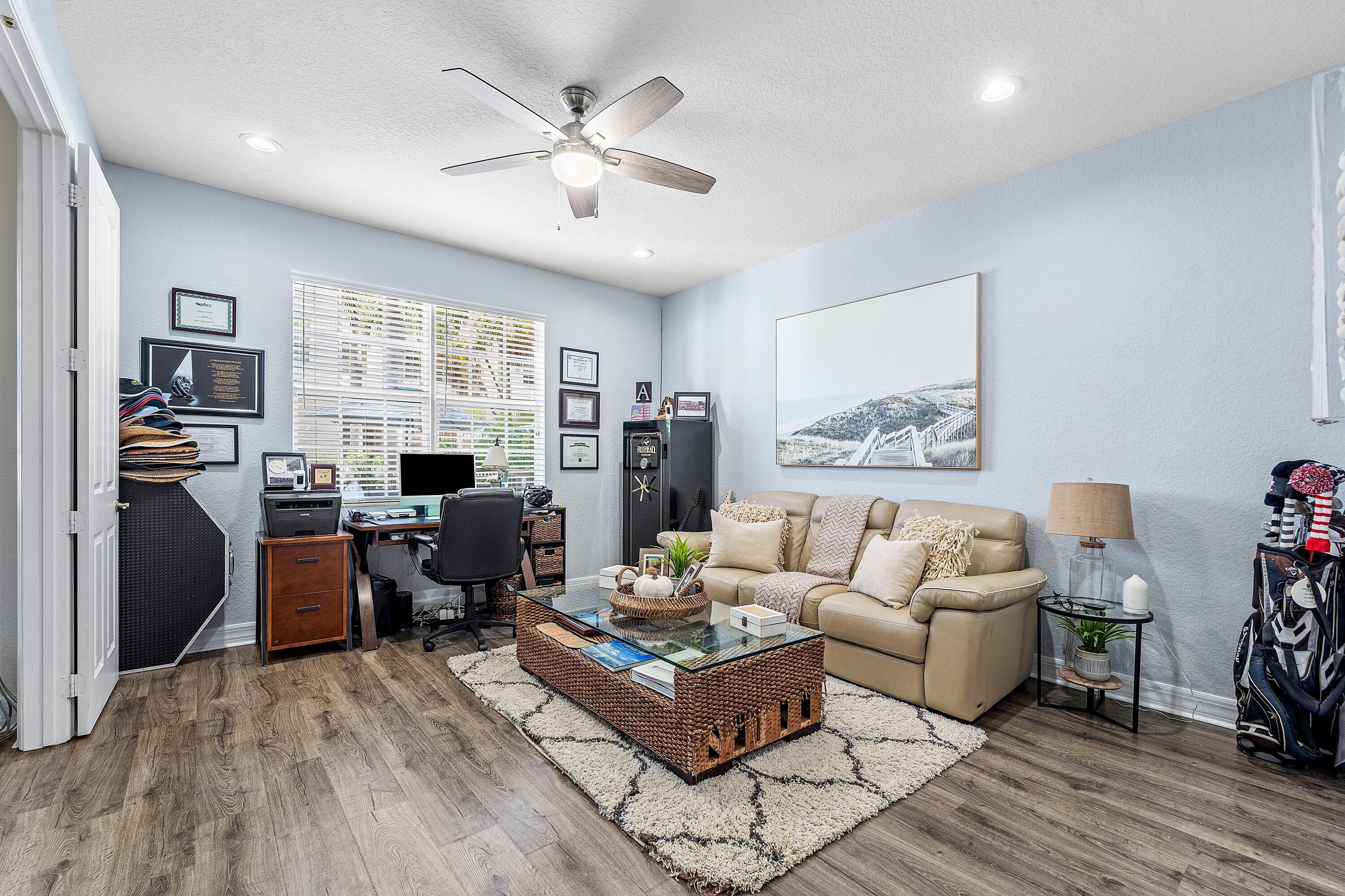 OCEAN CAY - Residential