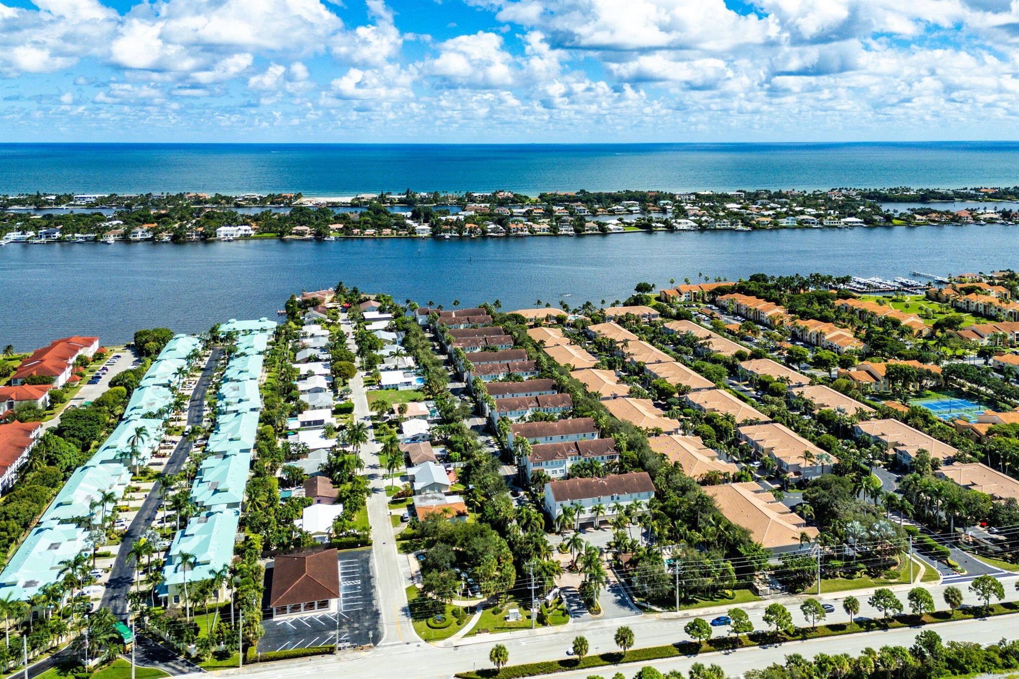 OCEAN CAY - Residential